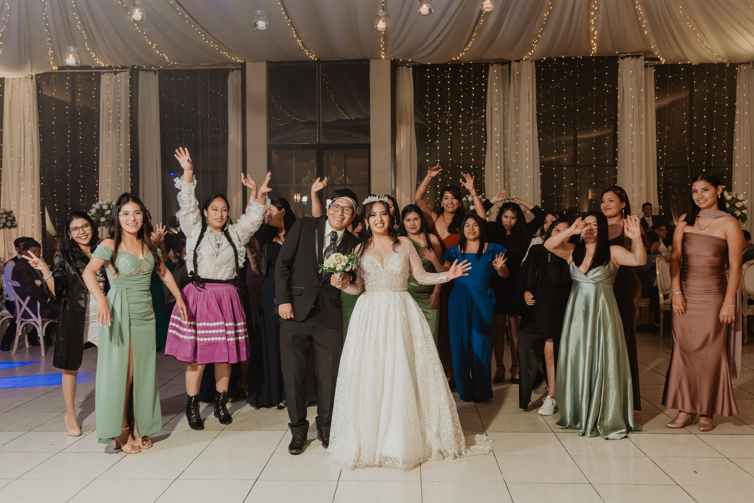 FERNANDO + MARIBEL | BODA RELIGIOSA. Studio KVTA | Fotografía y Video de Bodas en Arequipa