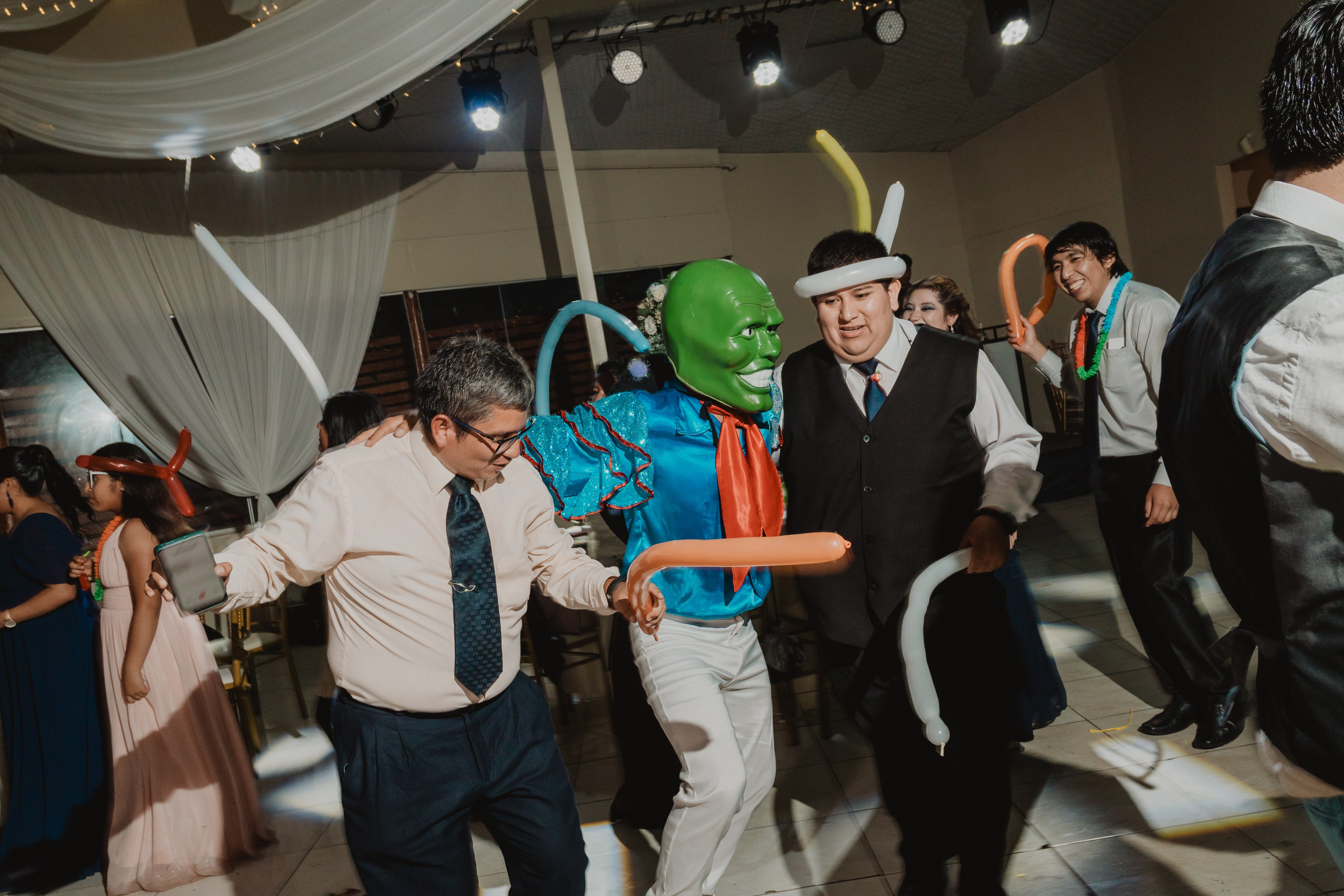 STEISY + EMMANUEL | BODA RELIGIOSA. Studio KVTA | Fotografía y Video de Bodas en Arequipa