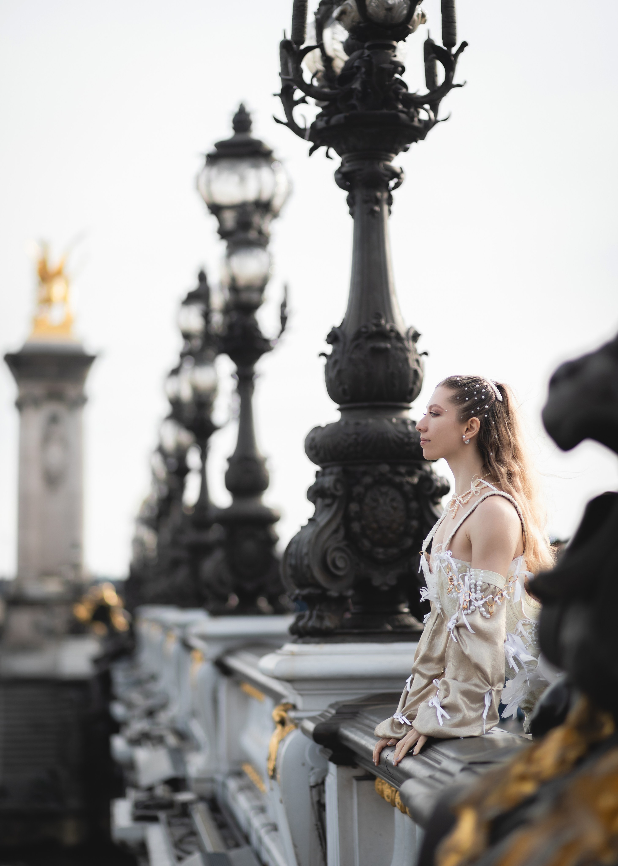Ballerina in Paris. Professional wedding photographer in Copenhagen, Denmark — Julia Byron