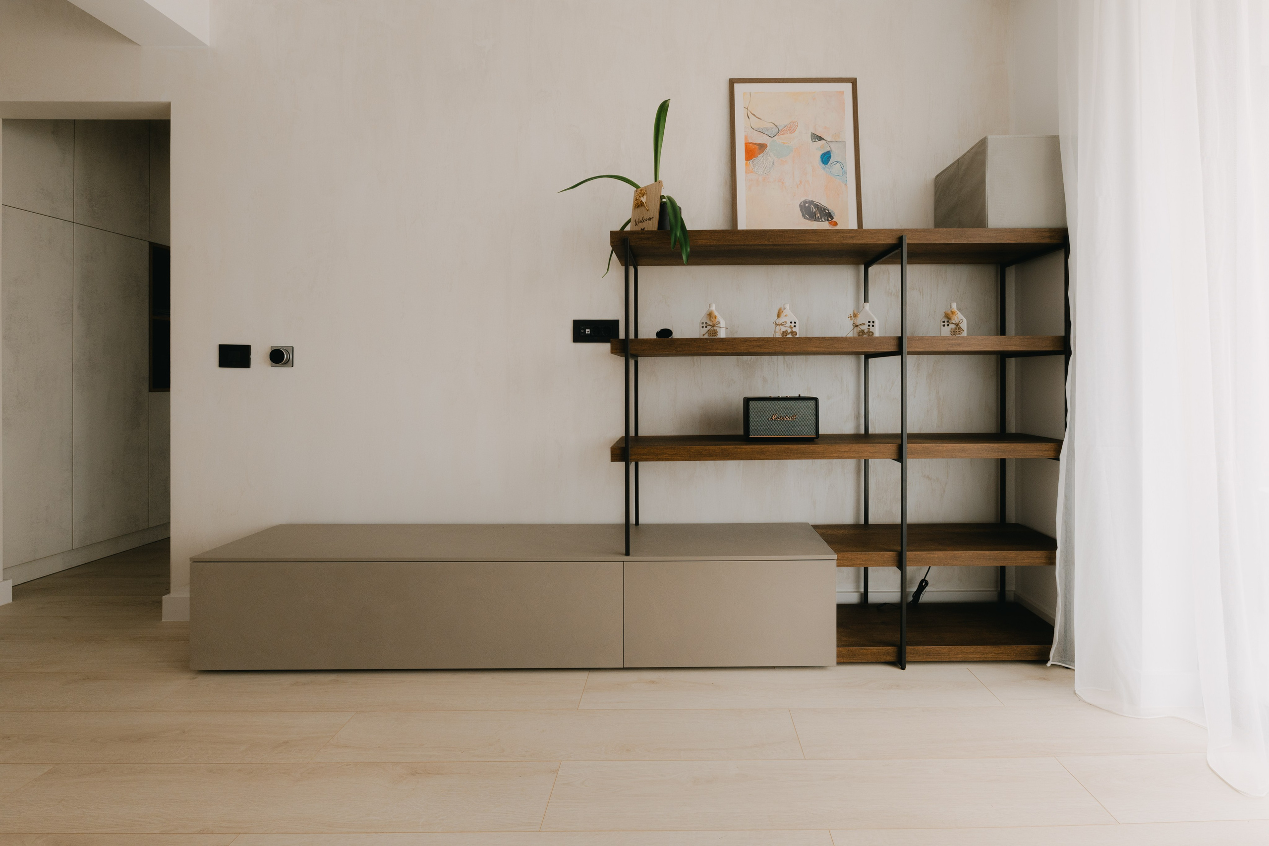 Imobiliare & Interioare - Foto