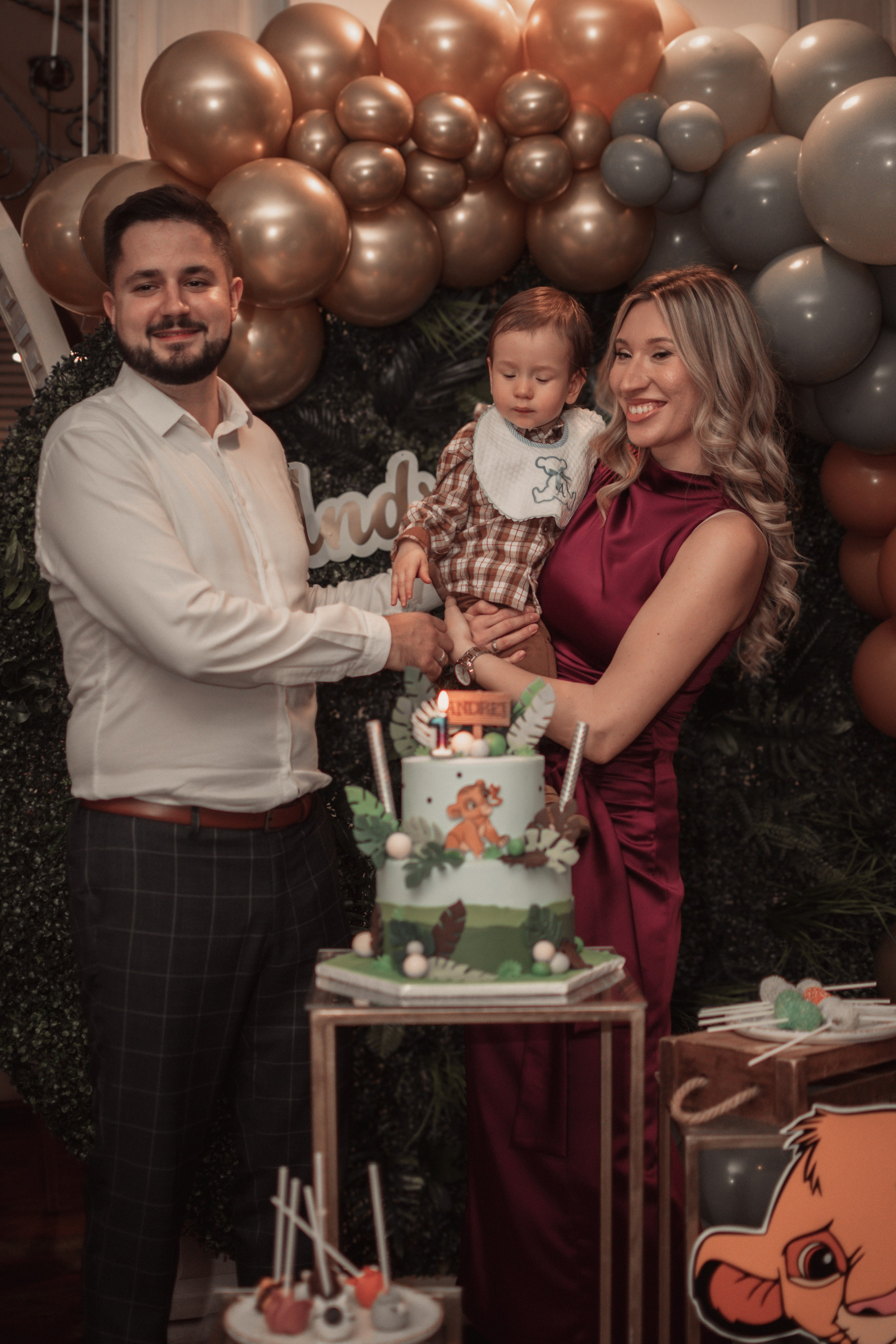 Andrej, krštenje i rođendan. BambinaaPhotography