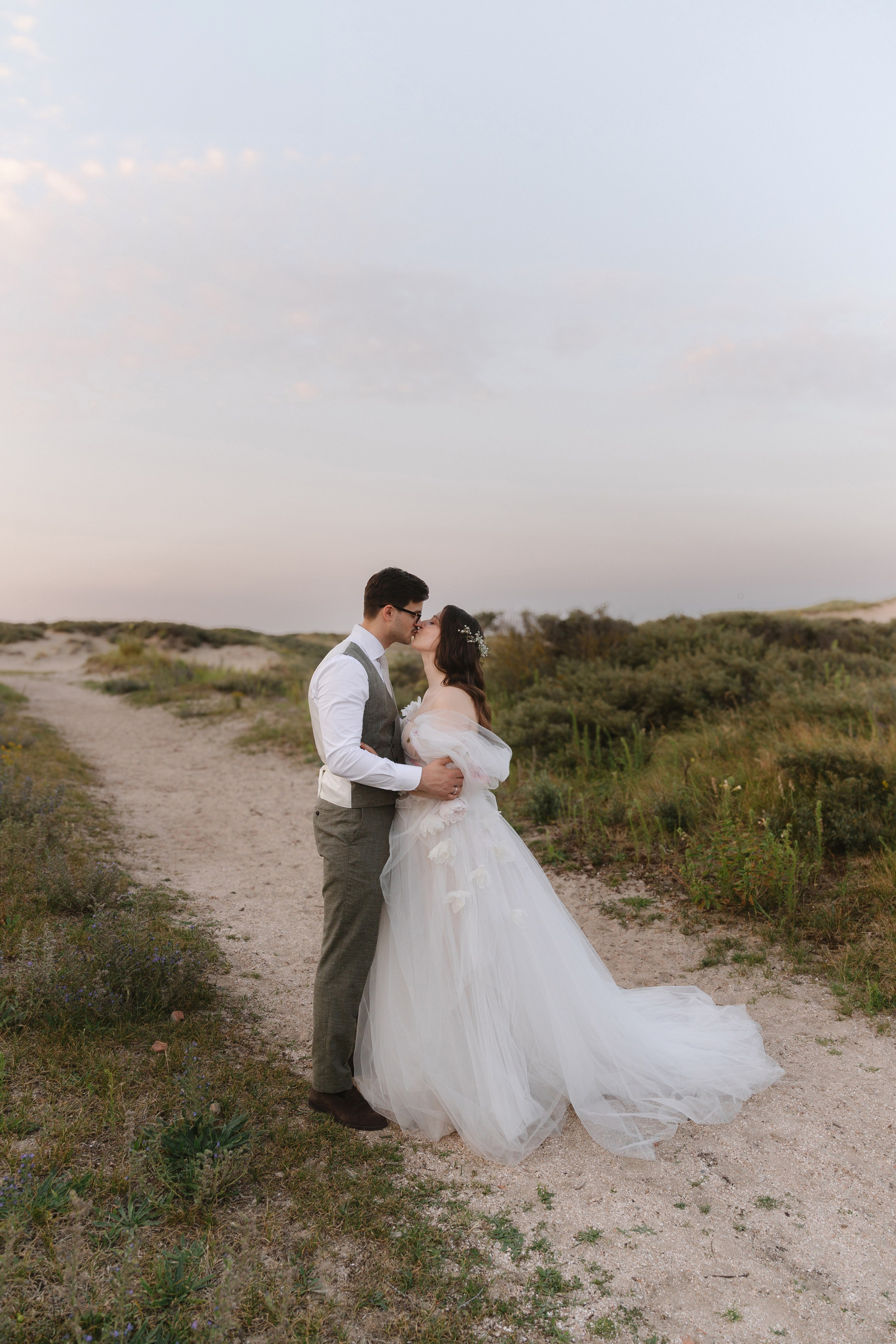 Elizaveta and Albert | Wedding at the beach. Yuliya Vaschenok — Photographer in the Netherlands