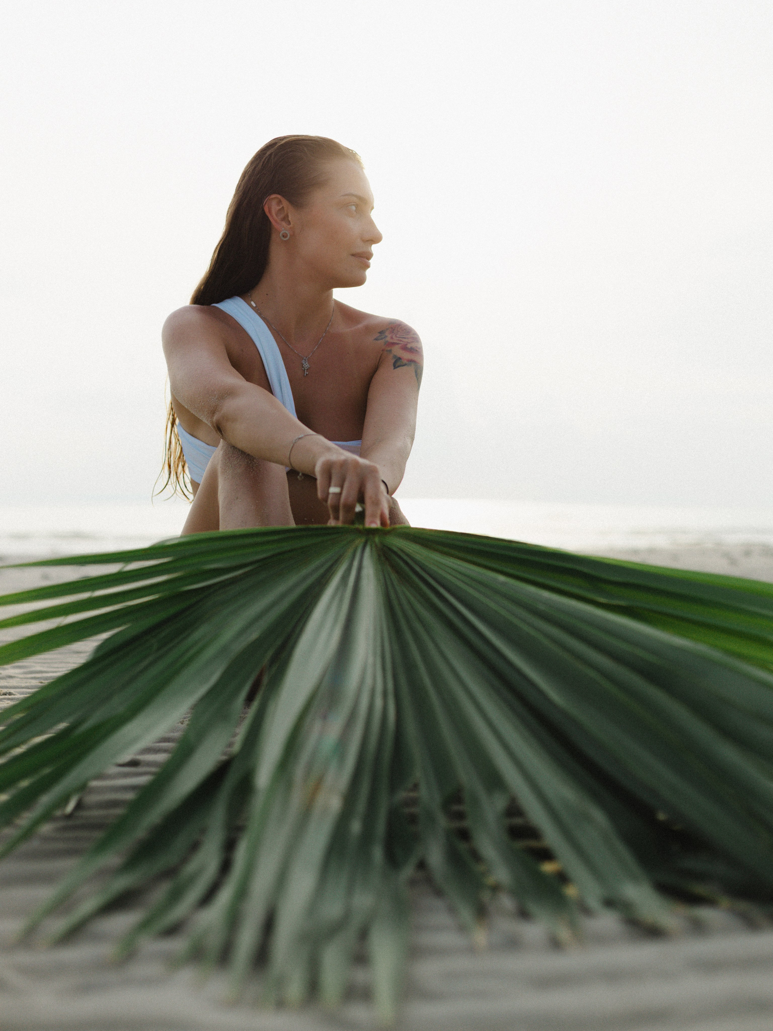 INDIVIDUAL WOMEN'S PHOTO SHOOT. HOME