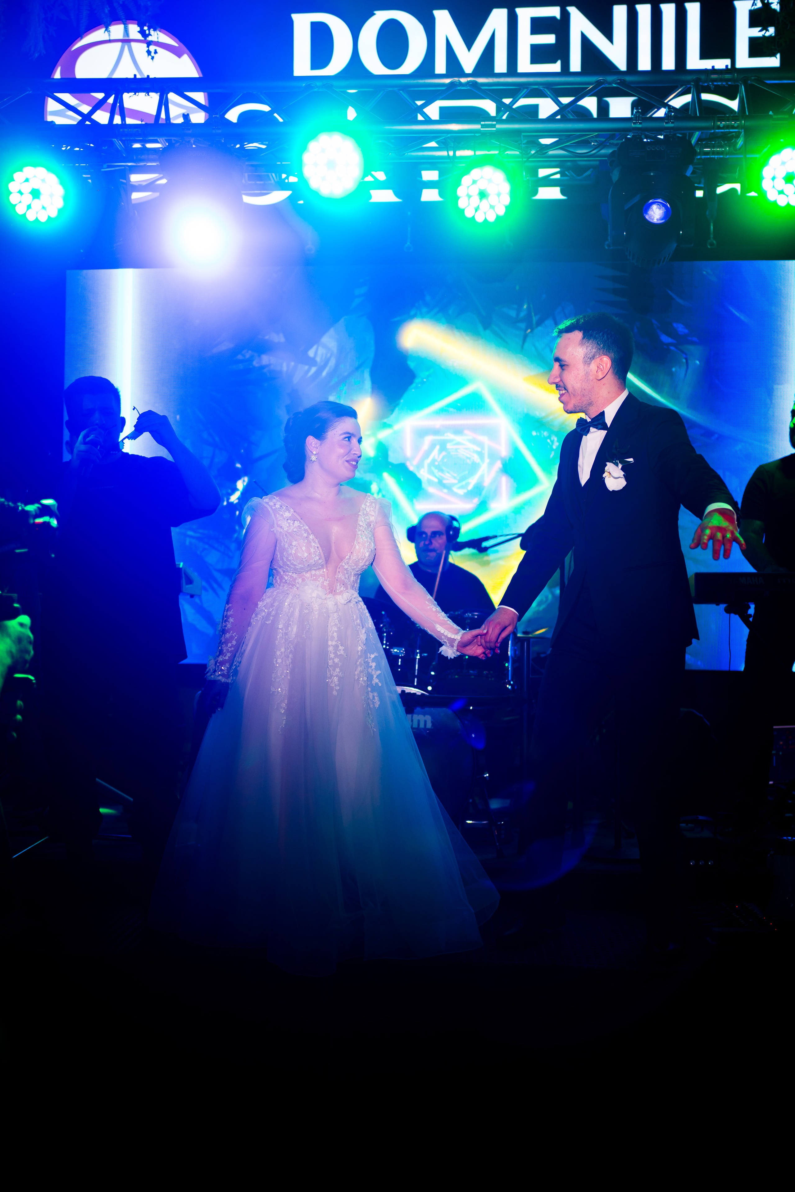 PARTY. Gabriel Florea — Fotograf nuntă București