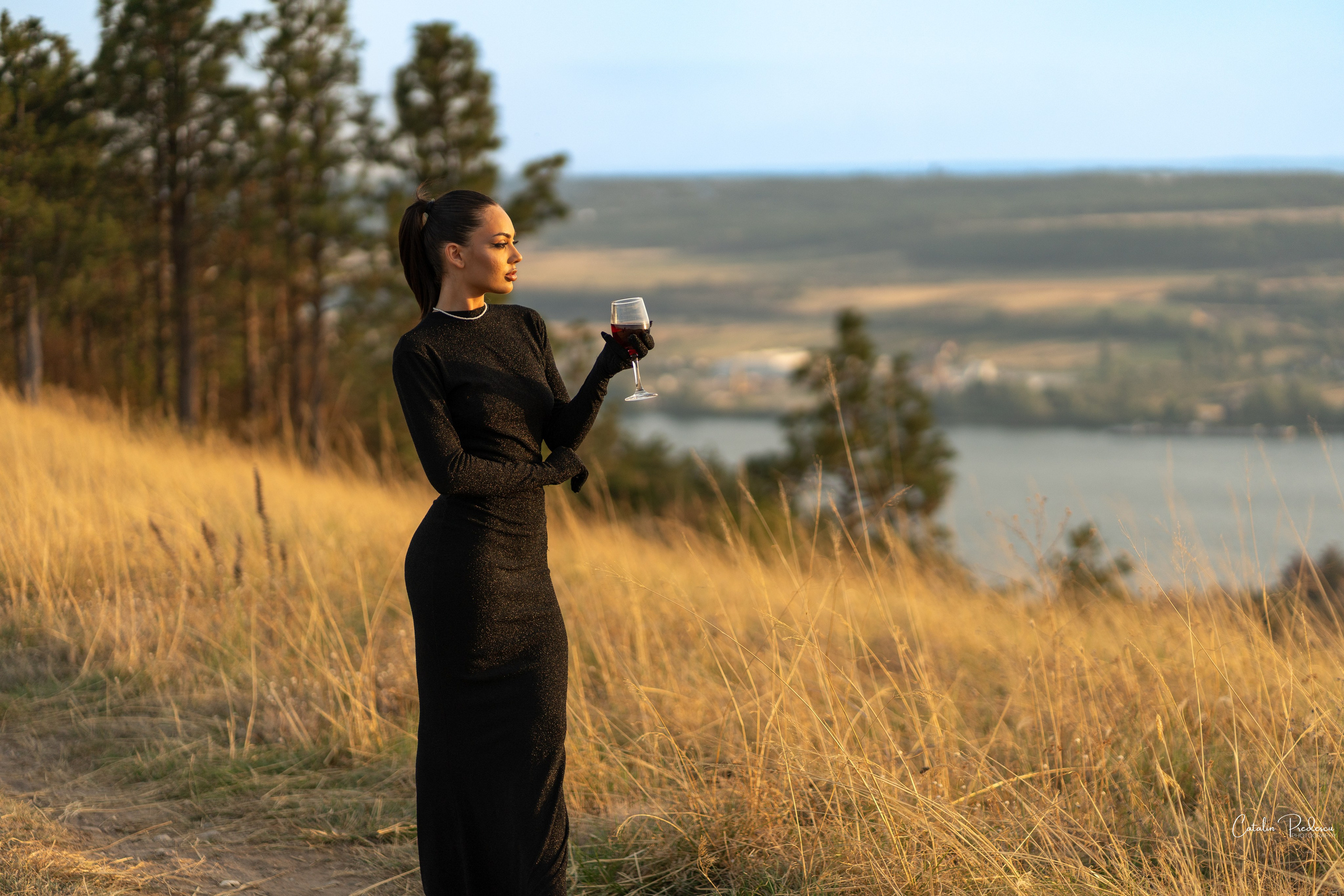 Codruta. Event, portrait, and lifestyle photographer