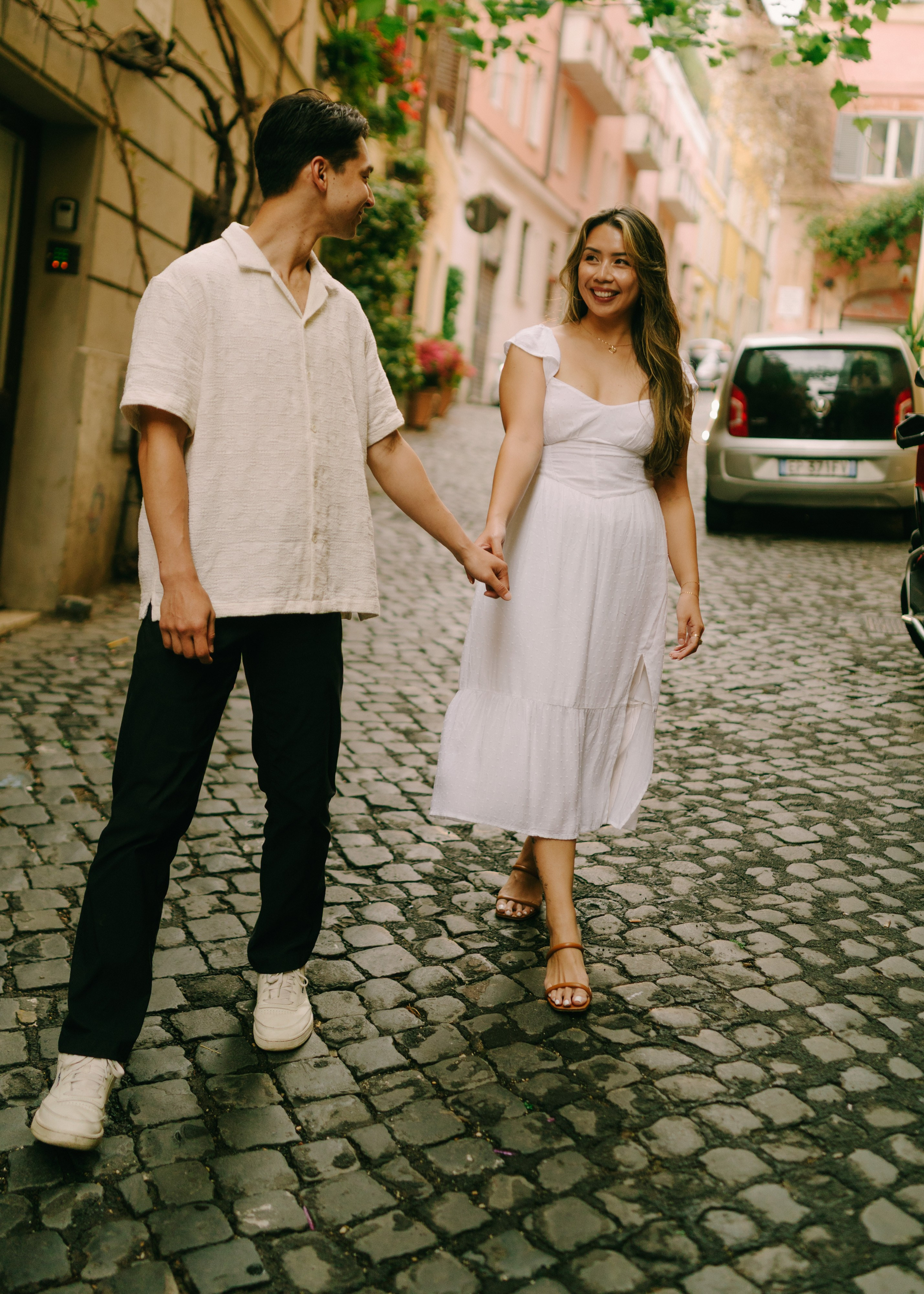 Colosseum afternoon walk. Photographer in Rome and Italy. Stas Varych