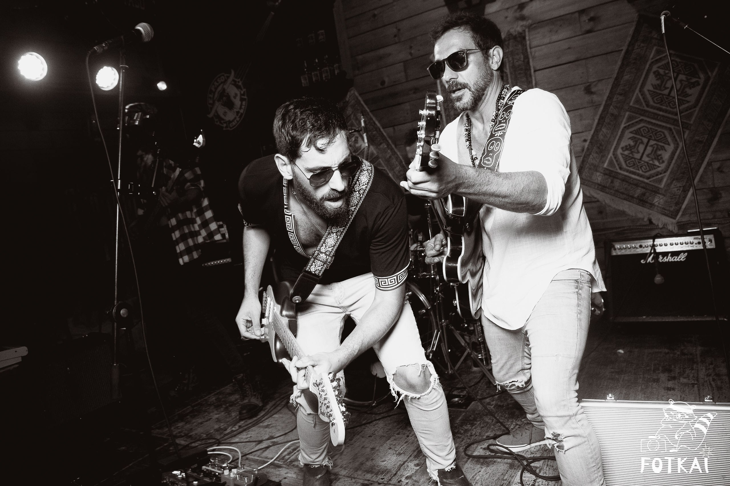 Stones of the Coast en El Paso Rock Bar Torrevieja: Reportaje fotográfico 20.09.25 | FOTKAI