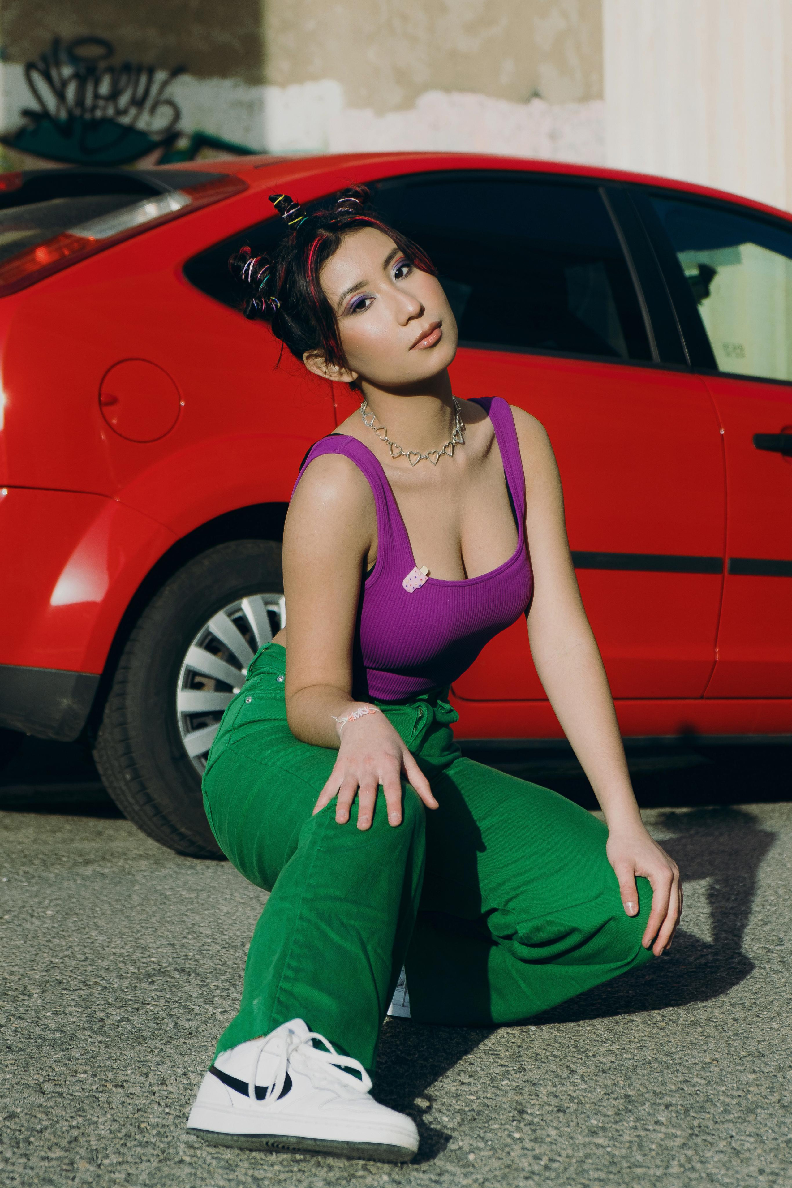 Bright creative photo session in Spain