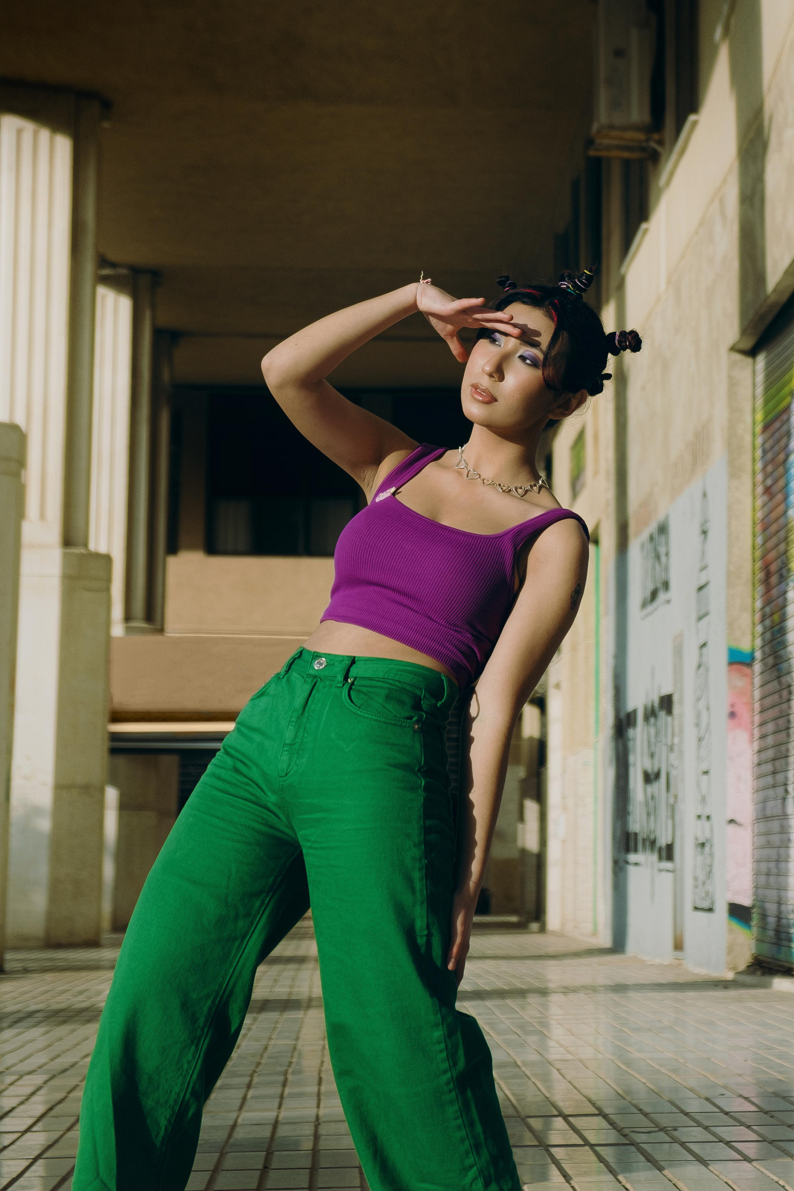 Bright creative photo session in Spain