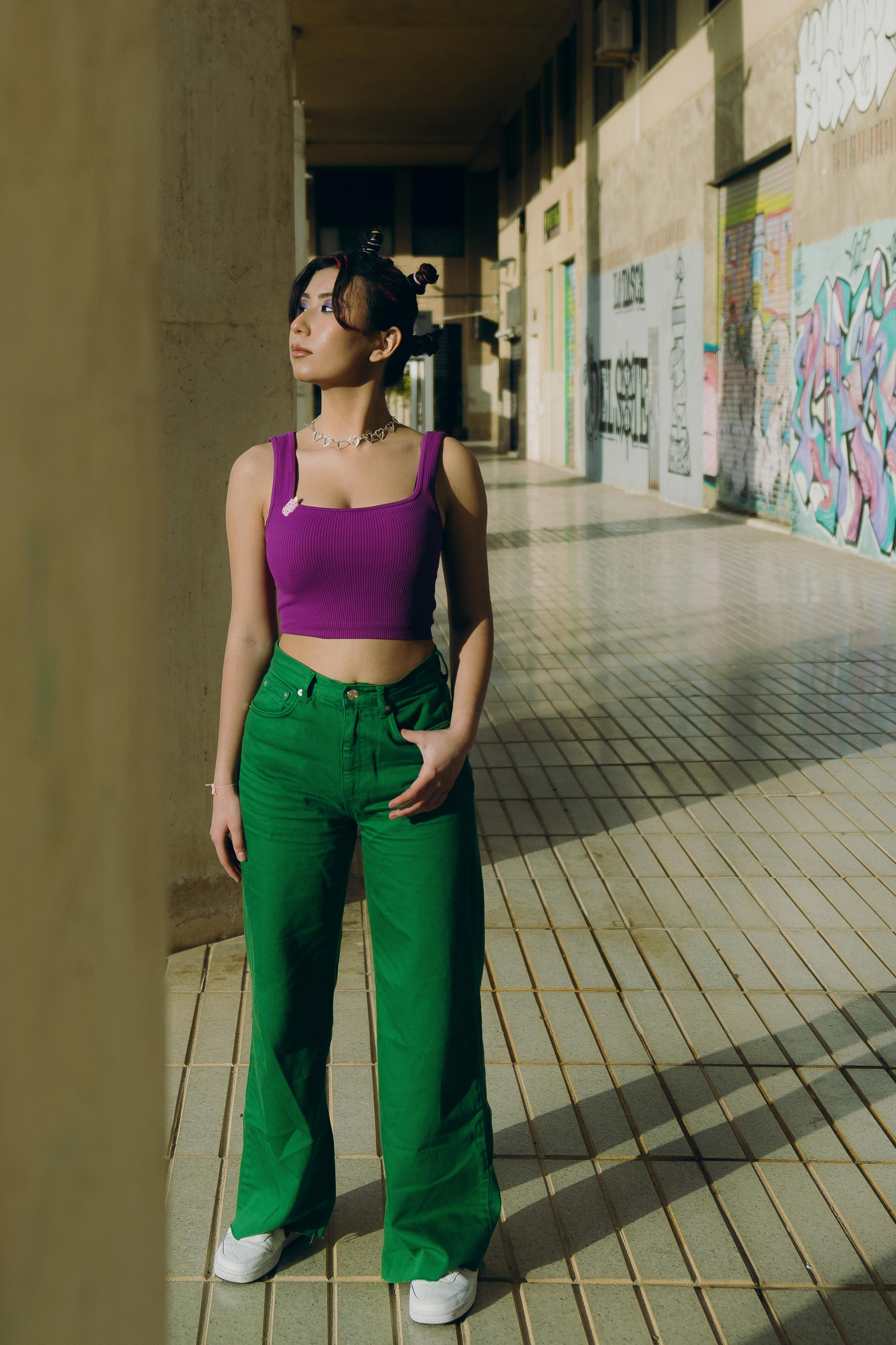 Bright creative photo session in Spain