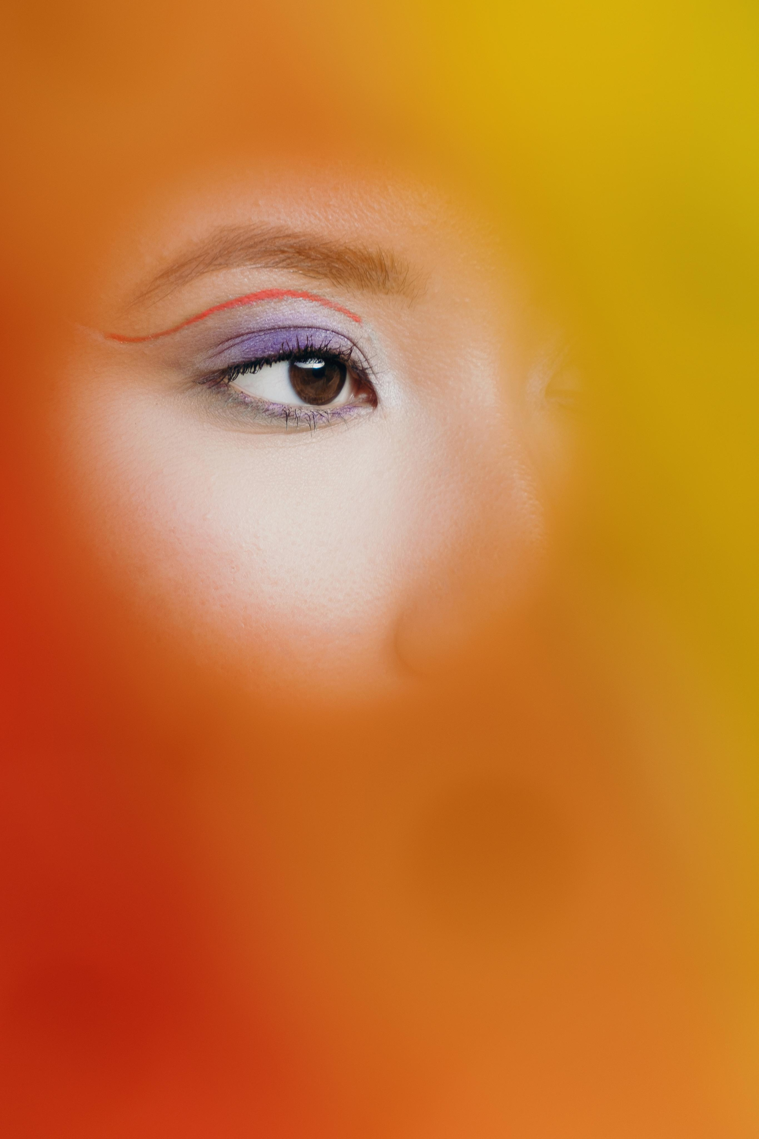 Bright creative photo session in Spain