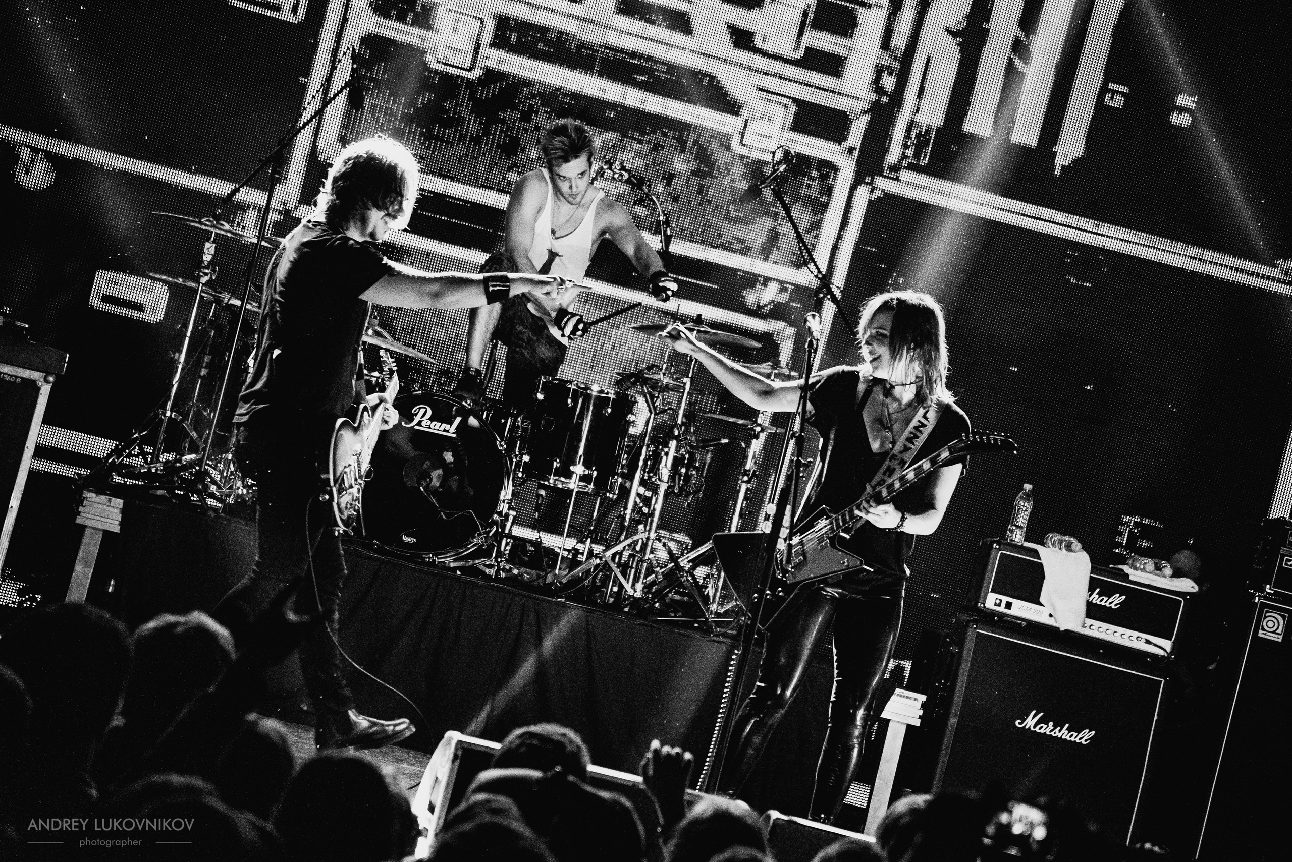 Halestorm. Into the Wild Life Tour 2016