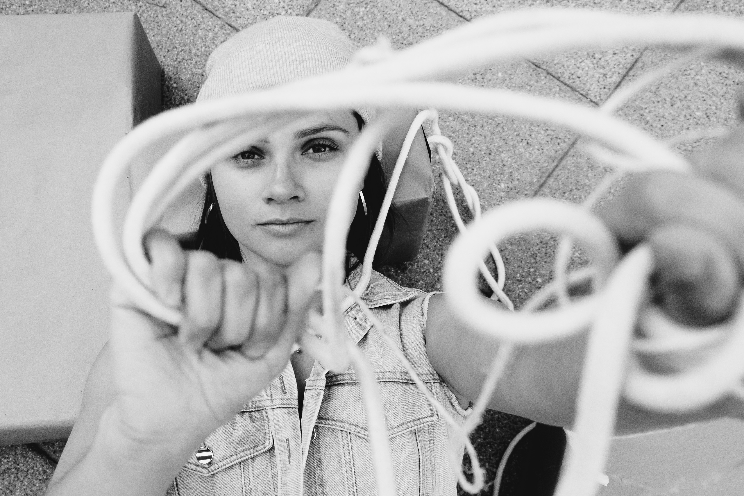 Прогулочная фотосессия в стиле Курьер в Испании