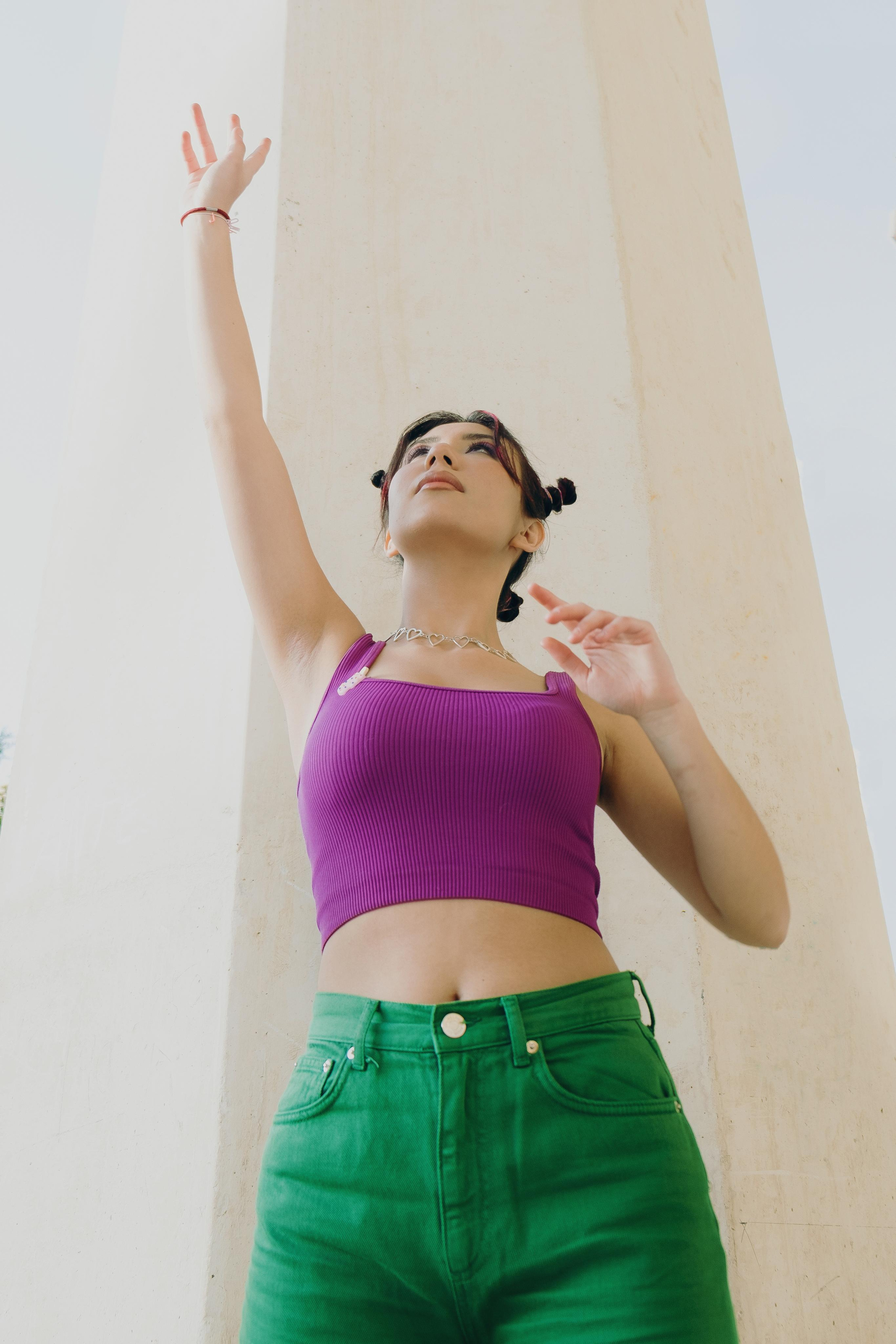 Bright creative photo session in Spain