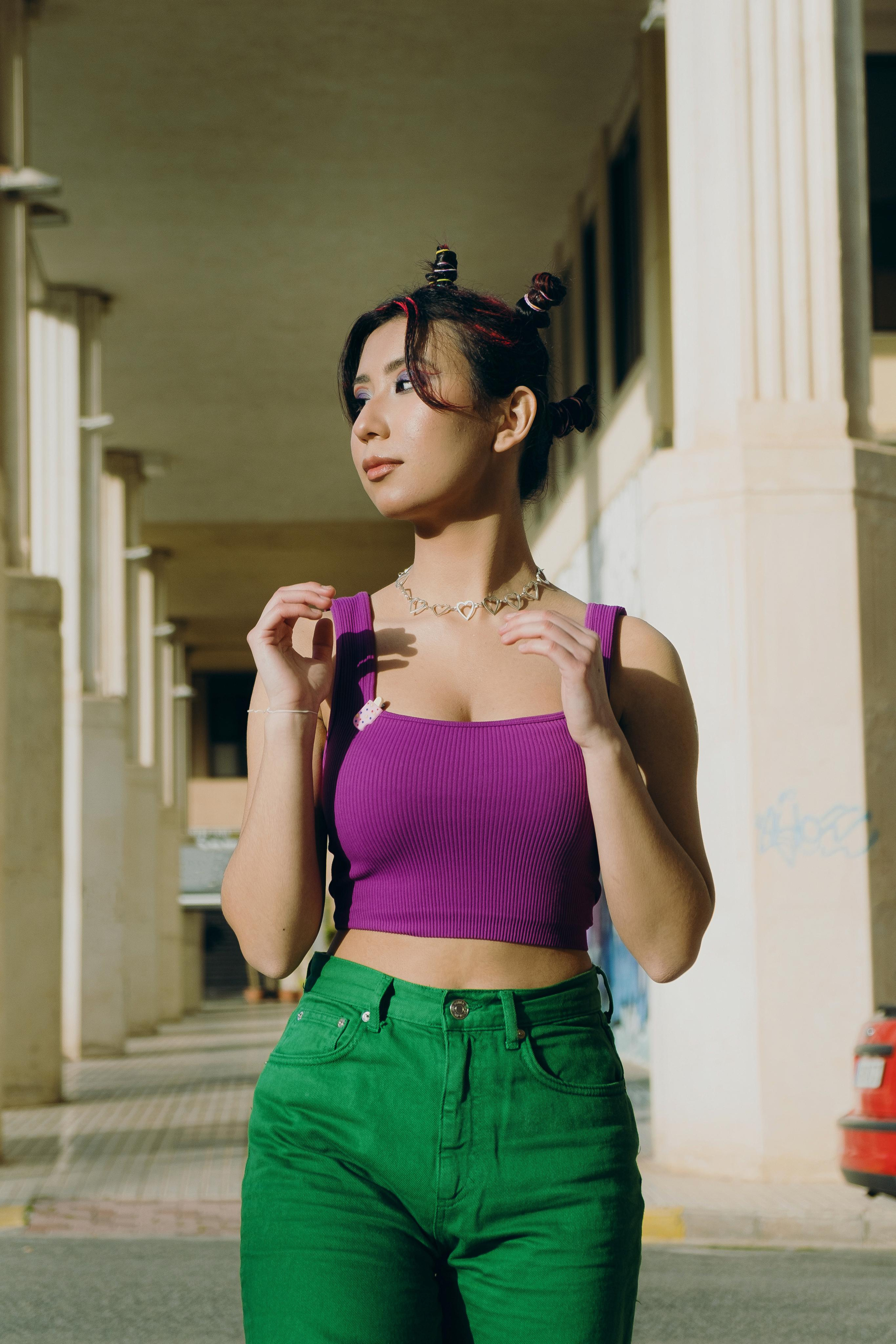 Bright creative photo session in Spain