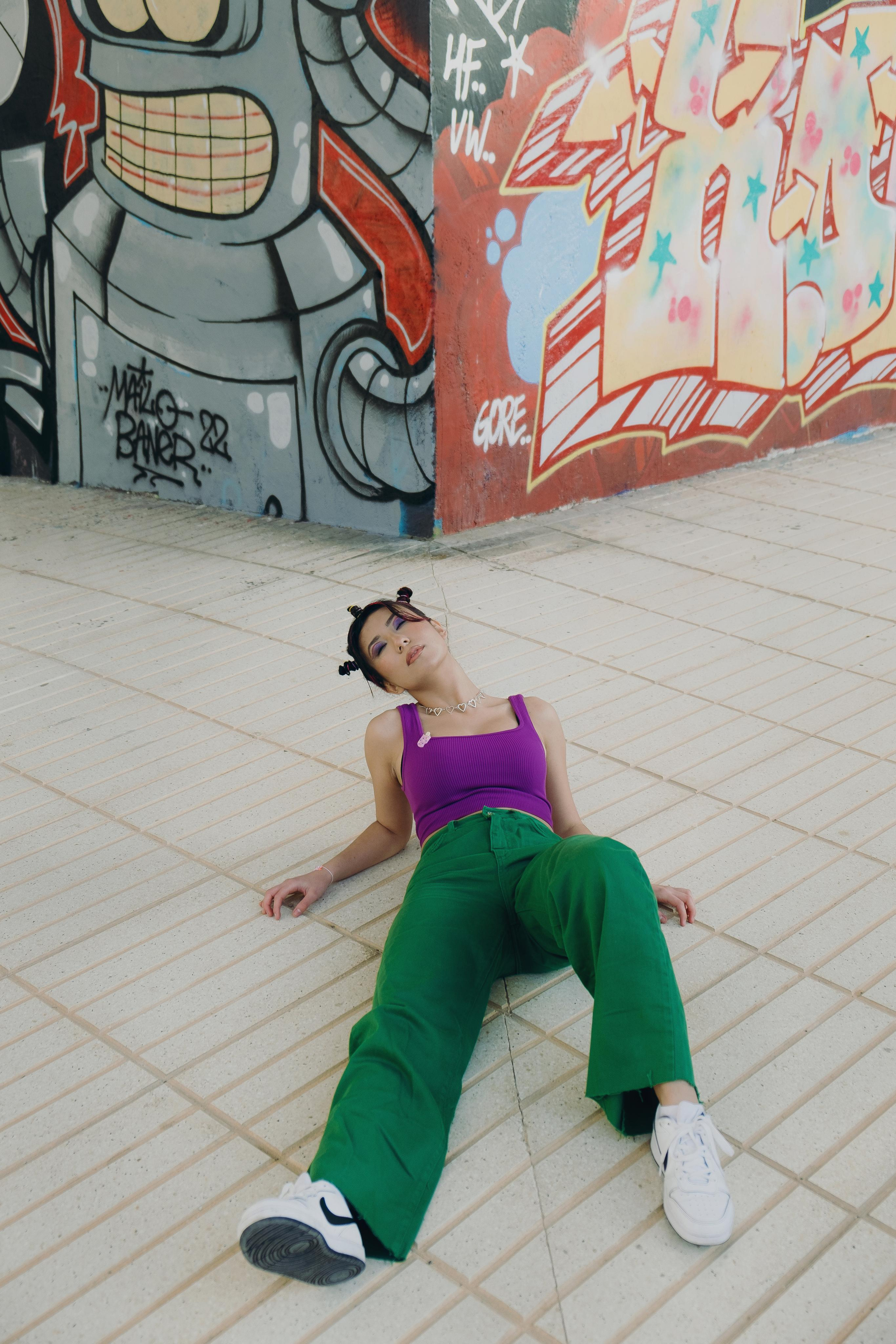 Bright creative photo session in Spain