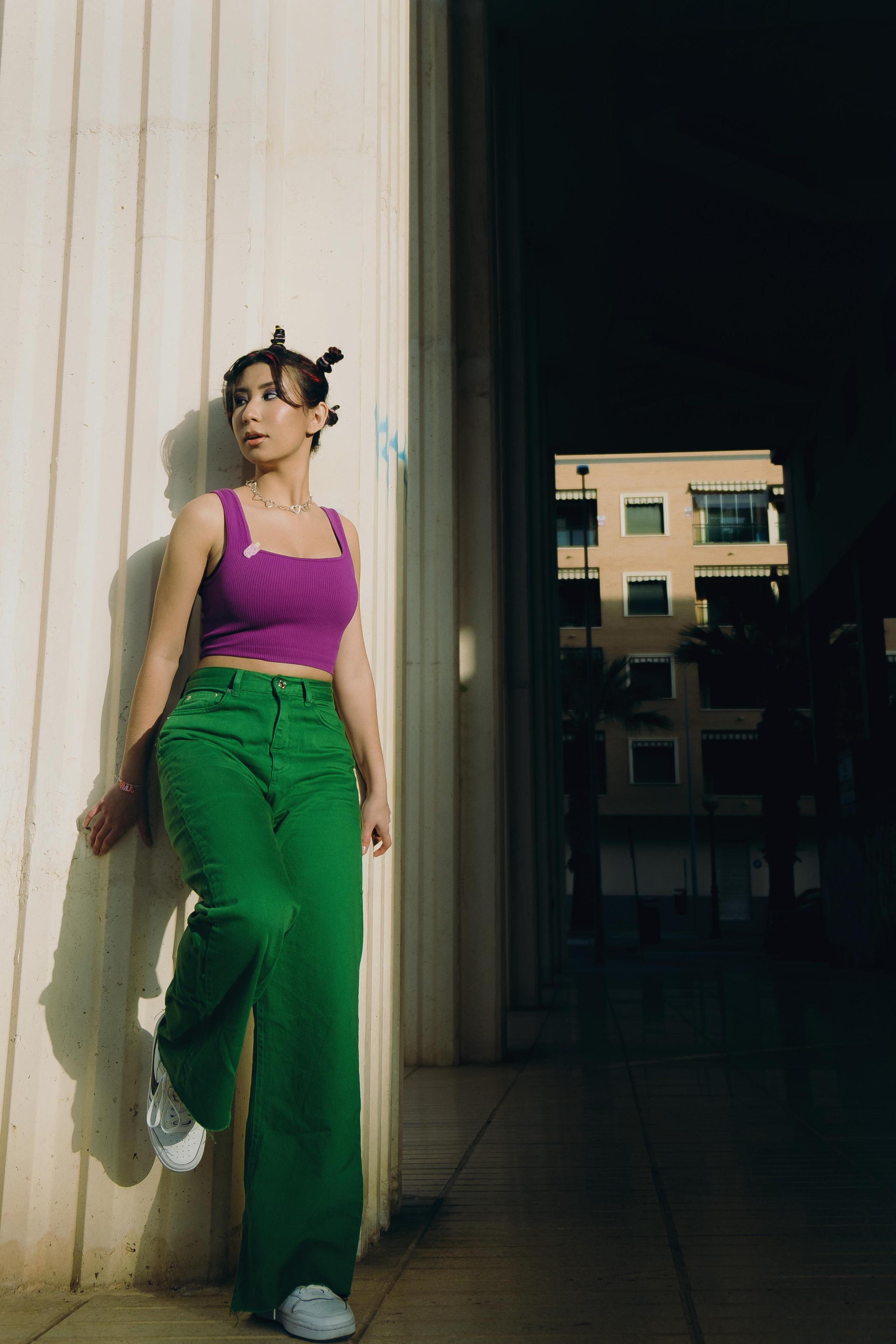 Bright creative photo session in Spain