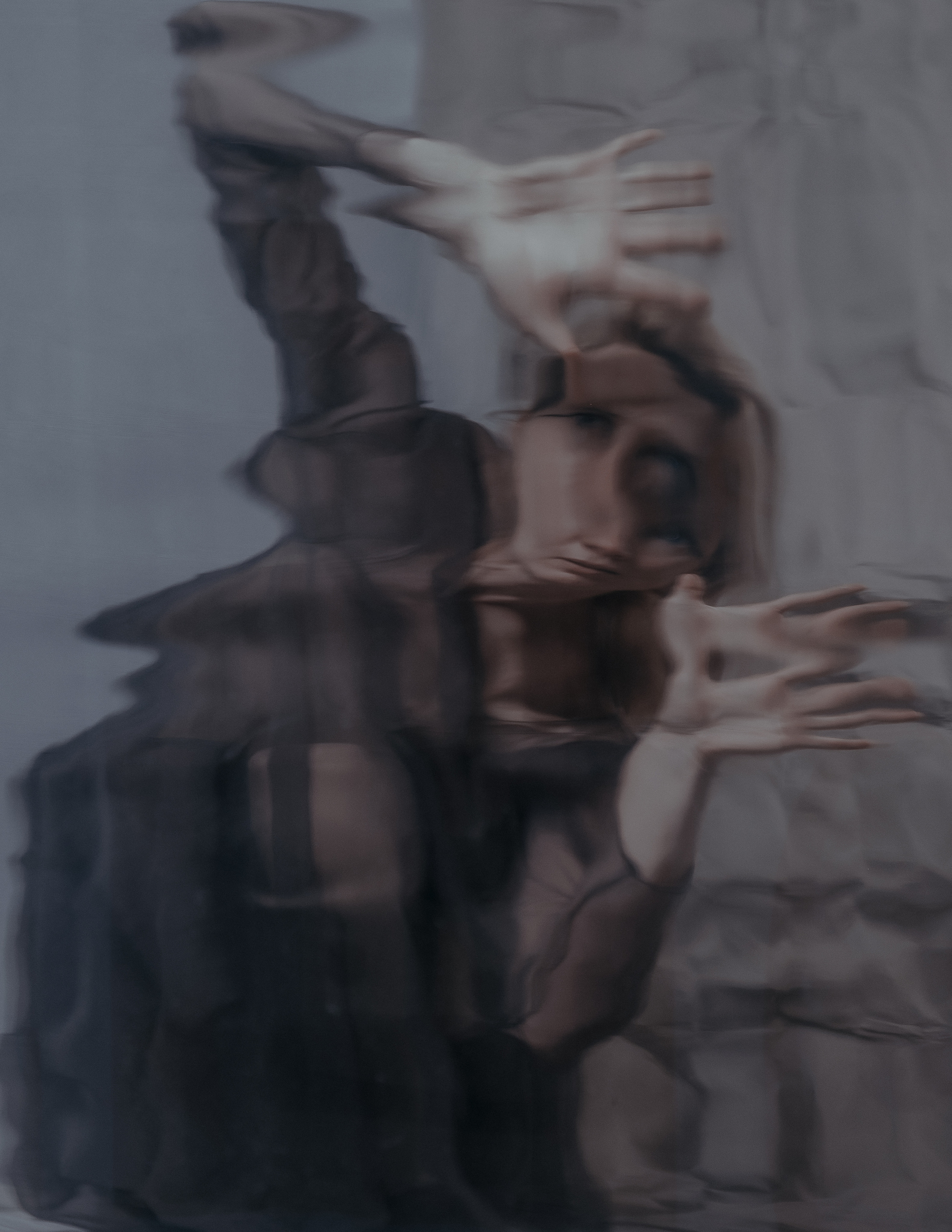 Paper World. Креативная студийная фотосессия в стиле арт хаус