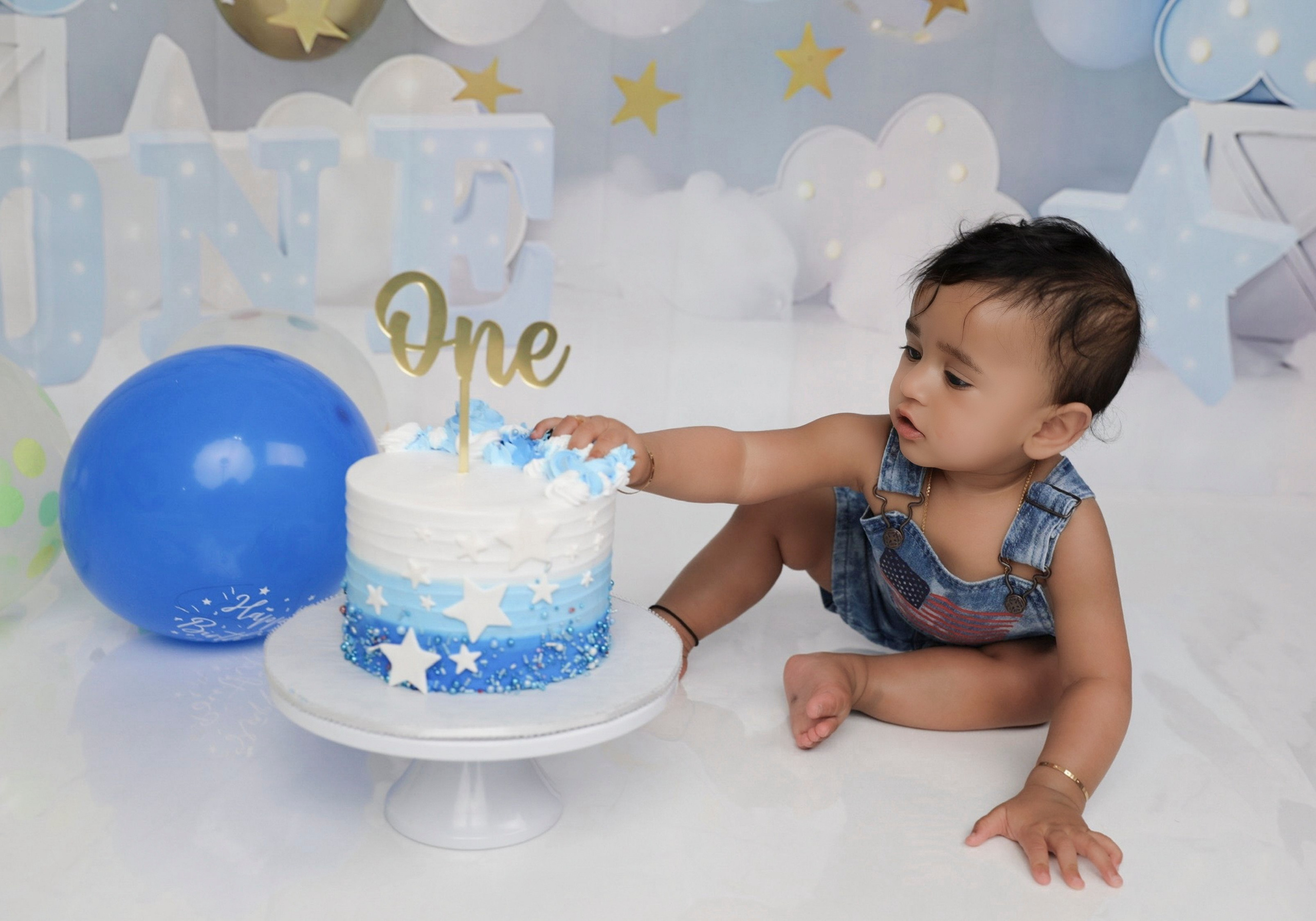 Cakesmash. AP Lens Photography | Newborn, Maternity, Milestone & Family Photographer Little Elm TX