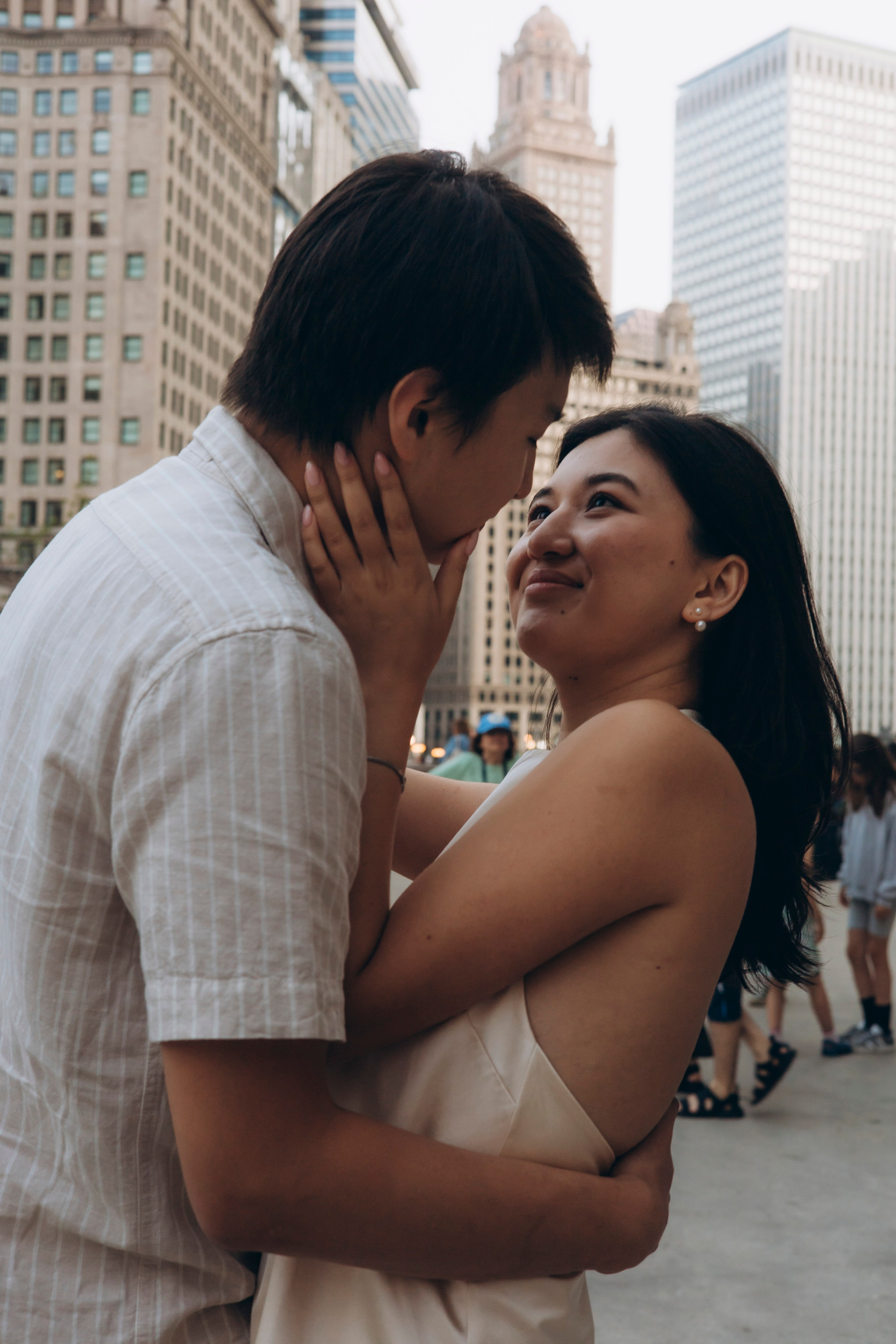 Downtown Chicago Couples Session — Chicago Photographer — Margarita Chudinova