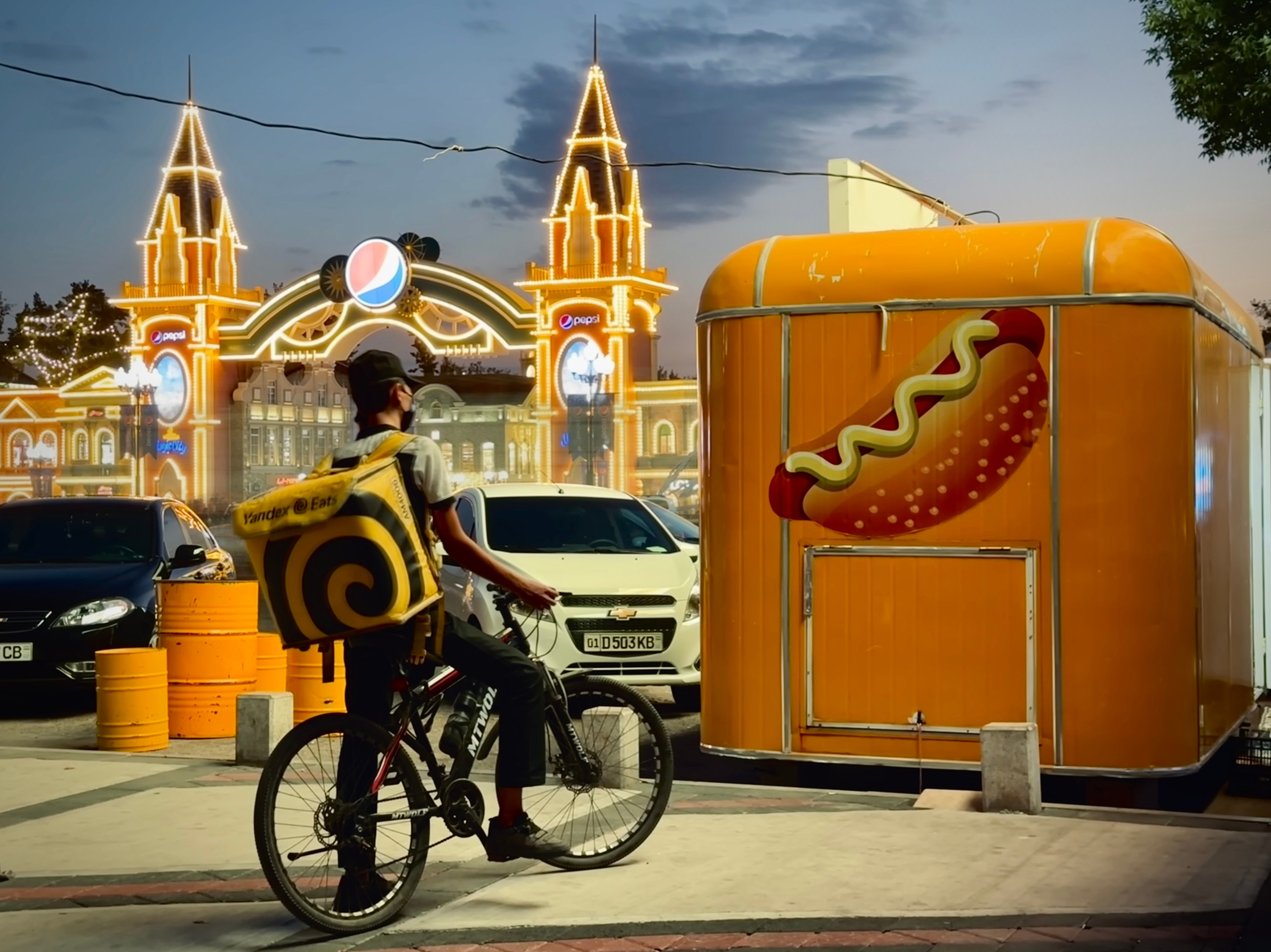 Стрит и Урбан. Георгий Намазов | Фотограф в Ташкенте