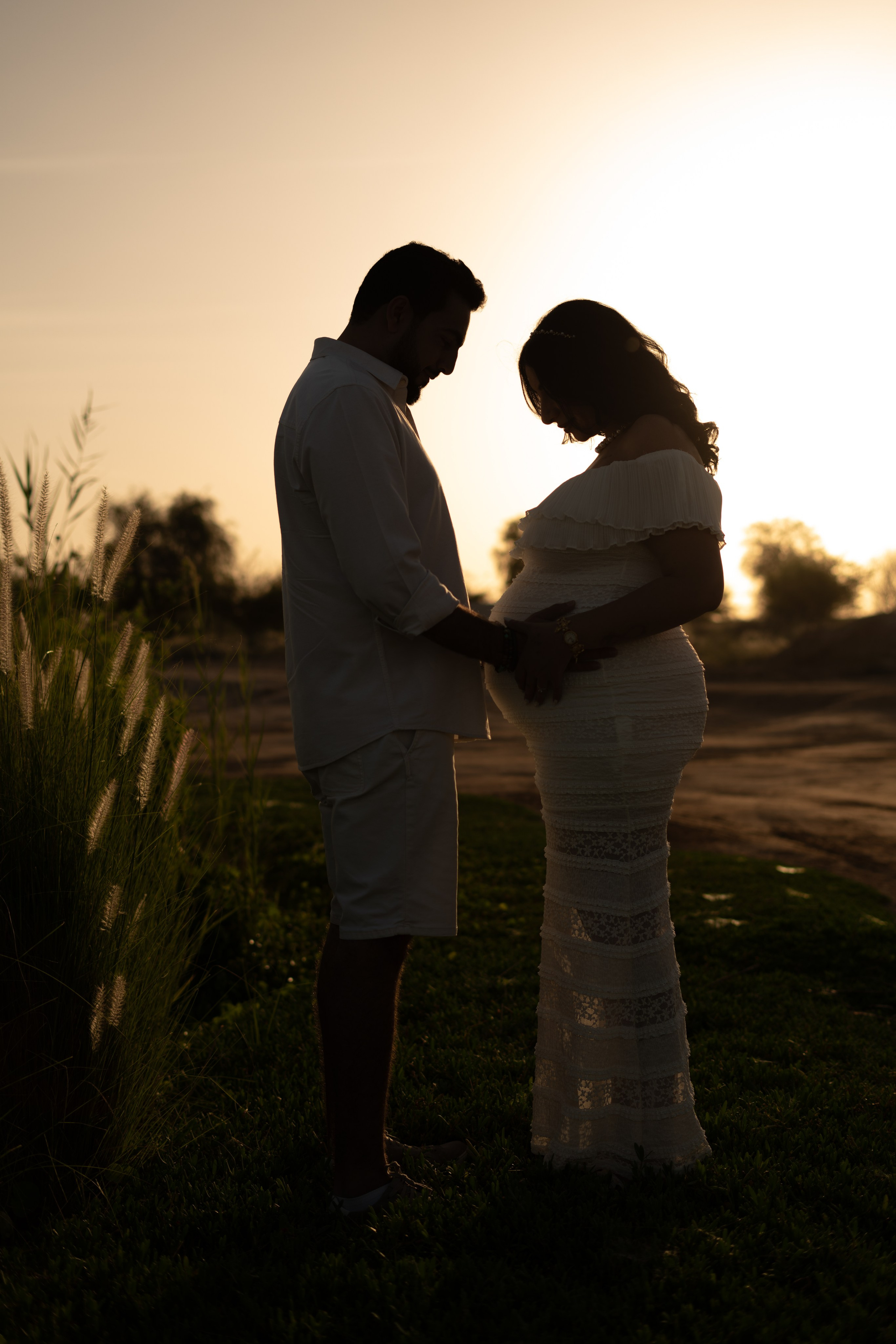 Sunrise by the lake. Angela Iakovleva — Family Photographer in Dubai