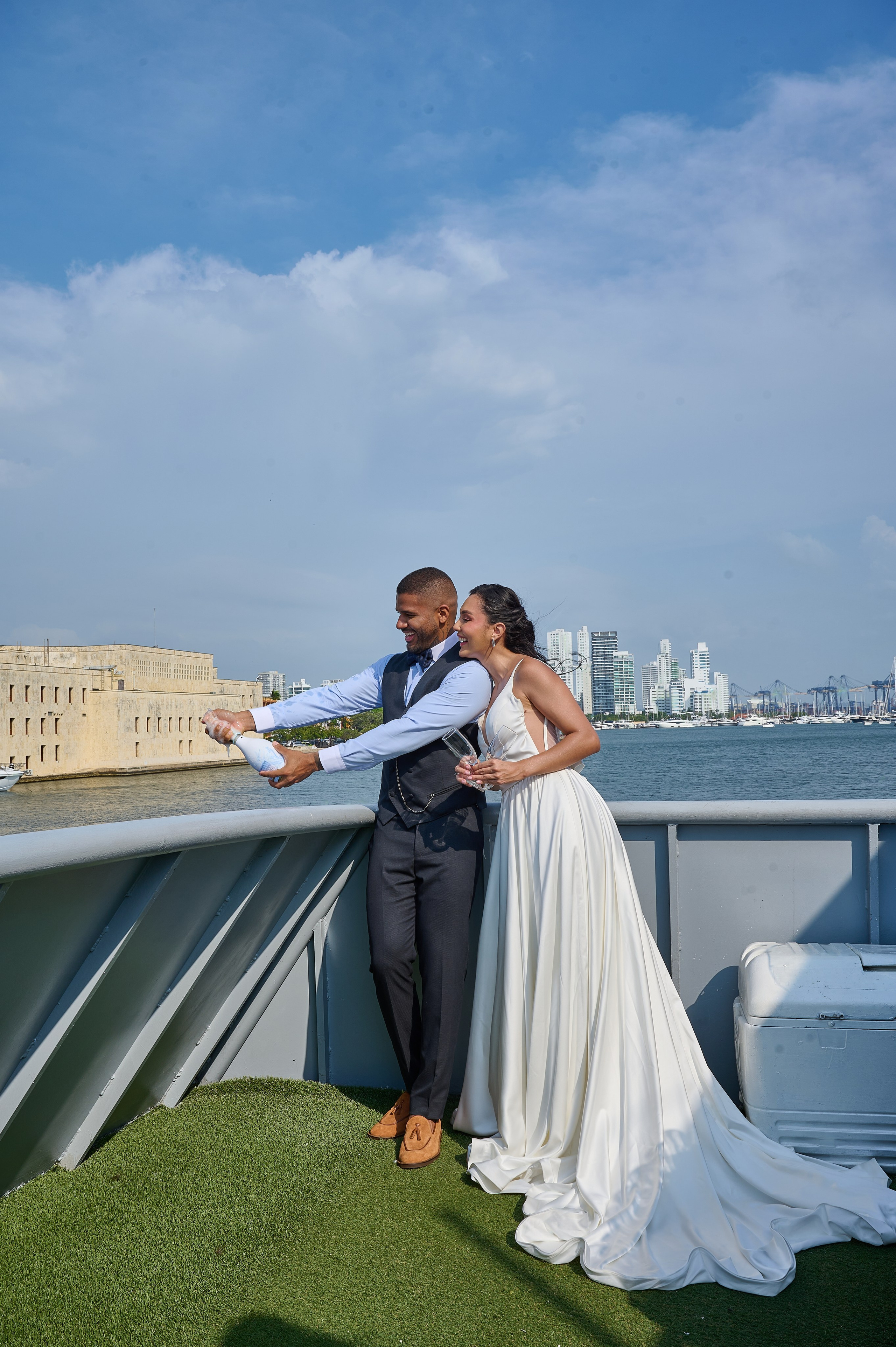 Anguie & Miguel. Wedding Photography & Videography by ZZ Hendrick | Capturing Your Love Story in Colombia & USA