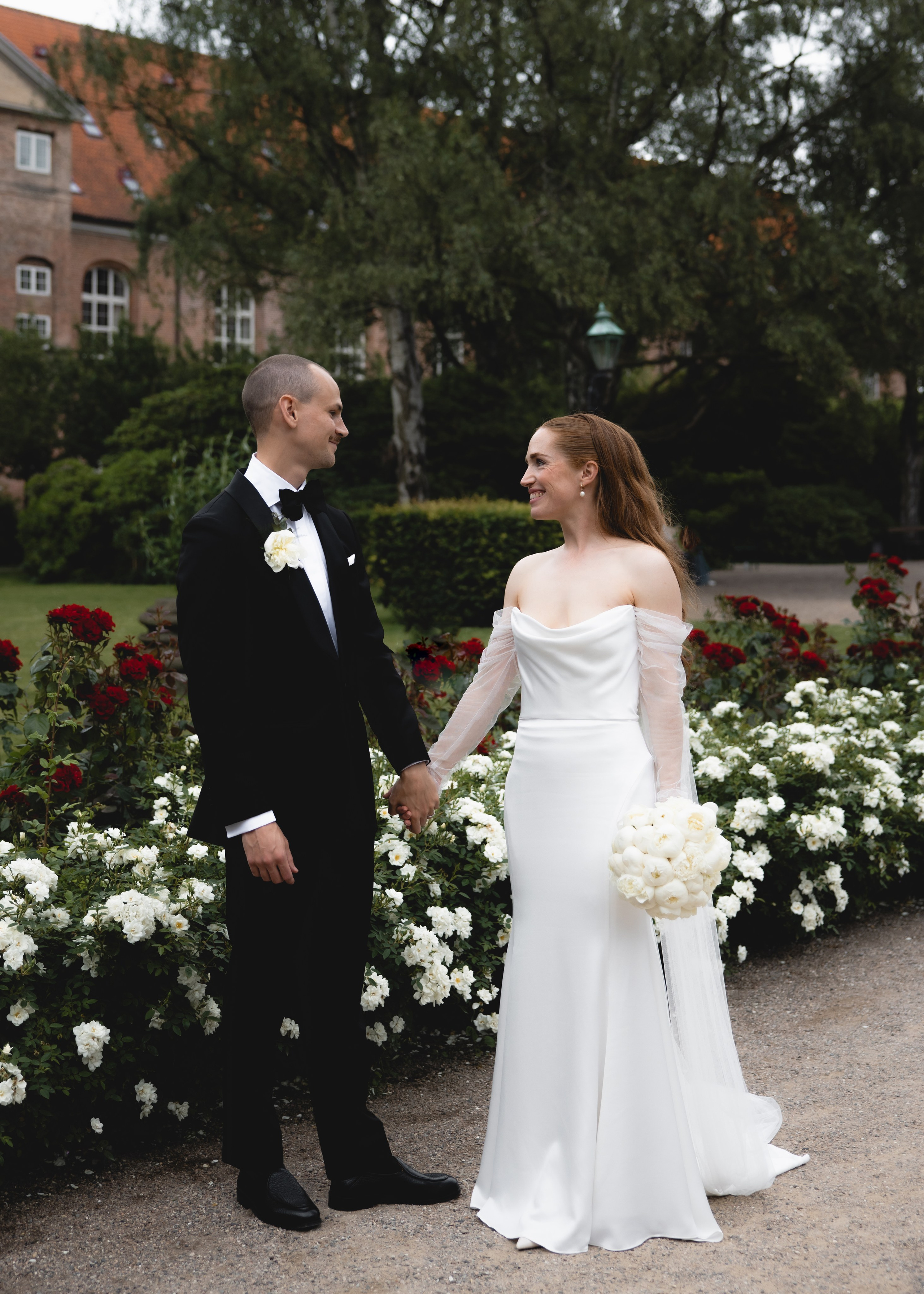 Sofia and Brandon. Professional wedding photographer in Copenhagen, Denmark — Julia Byron