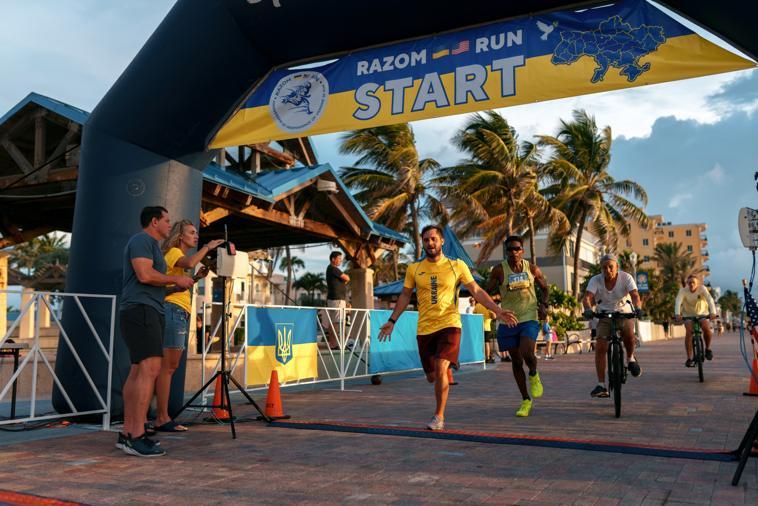 RAZOM RUN. ФОТОГРАФ ФЛОРИДА МАЙАМИ