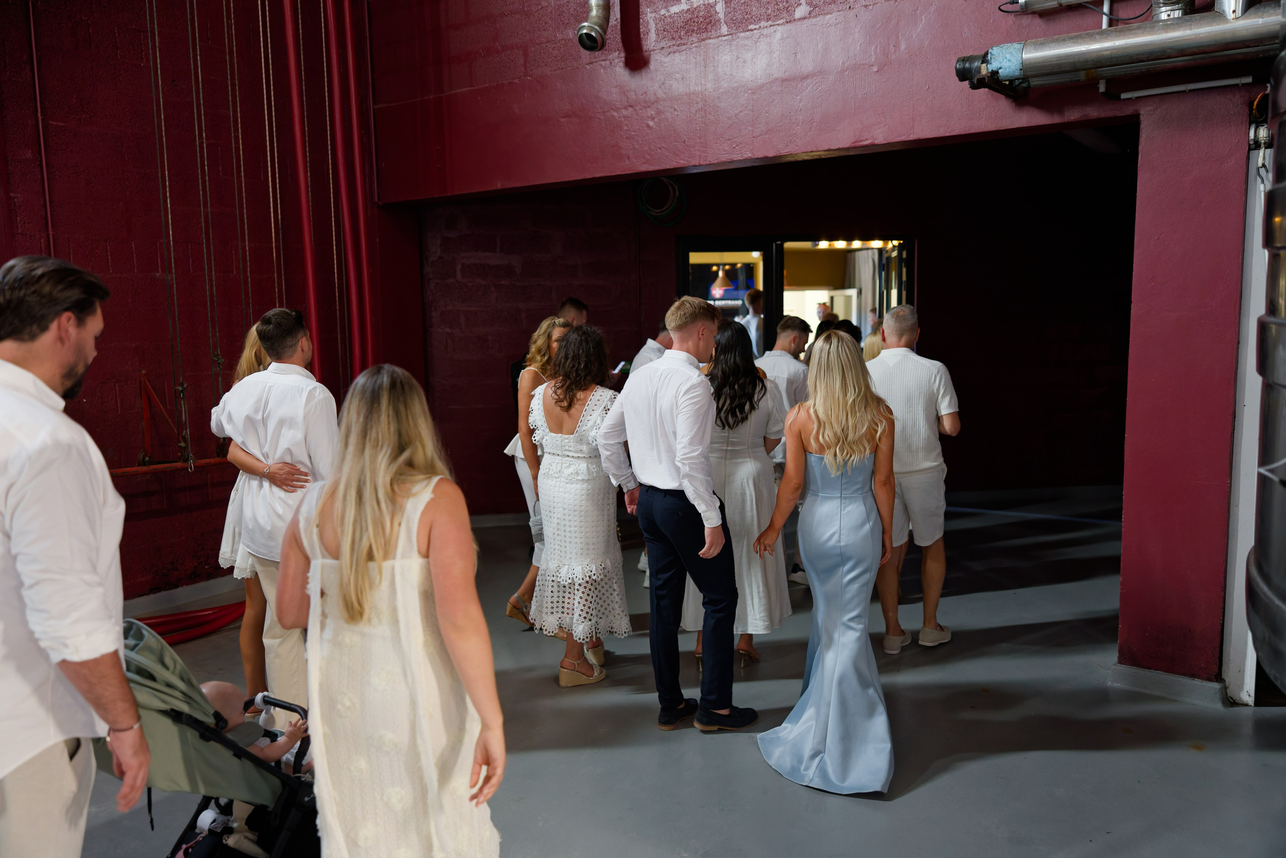 Welcome dinner at Château l’Hospitalet. Destination Wedding Photographer — Nikita Burtsev
