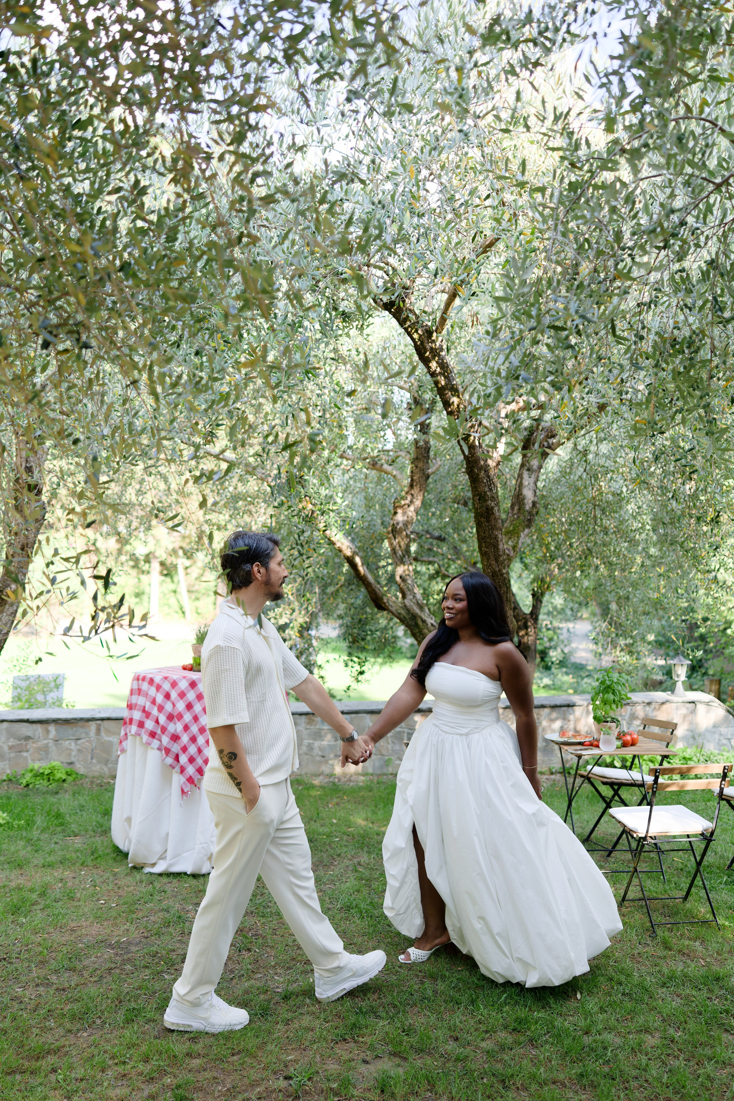Wedding at Villa Merlo Nero, Florence, Italy. Destination Wedding Photographer — Nikita Burtsev