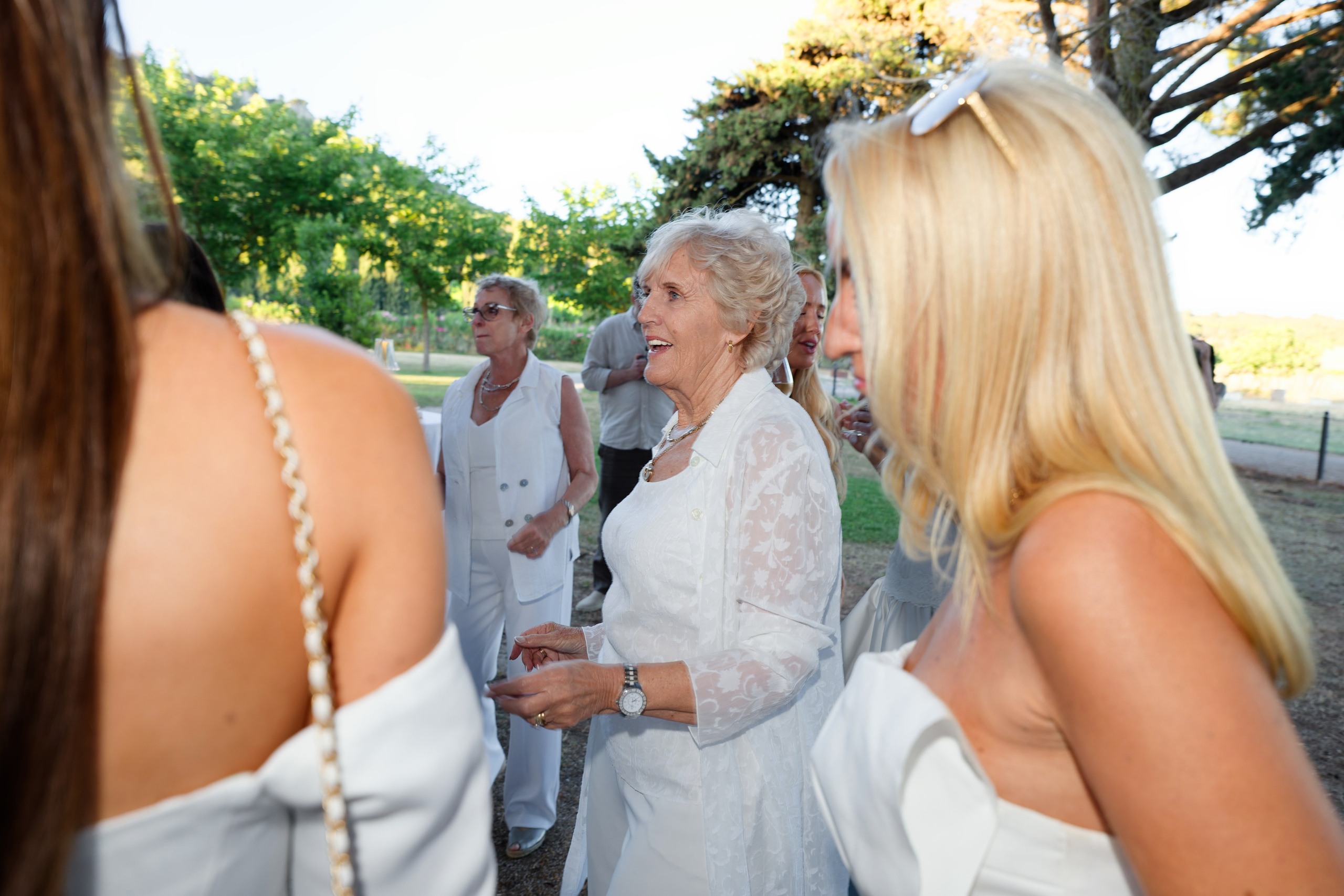 Welcome dinner at Château l’Hospitalet. Destination Wedding Photographer — Nikita Burtsev