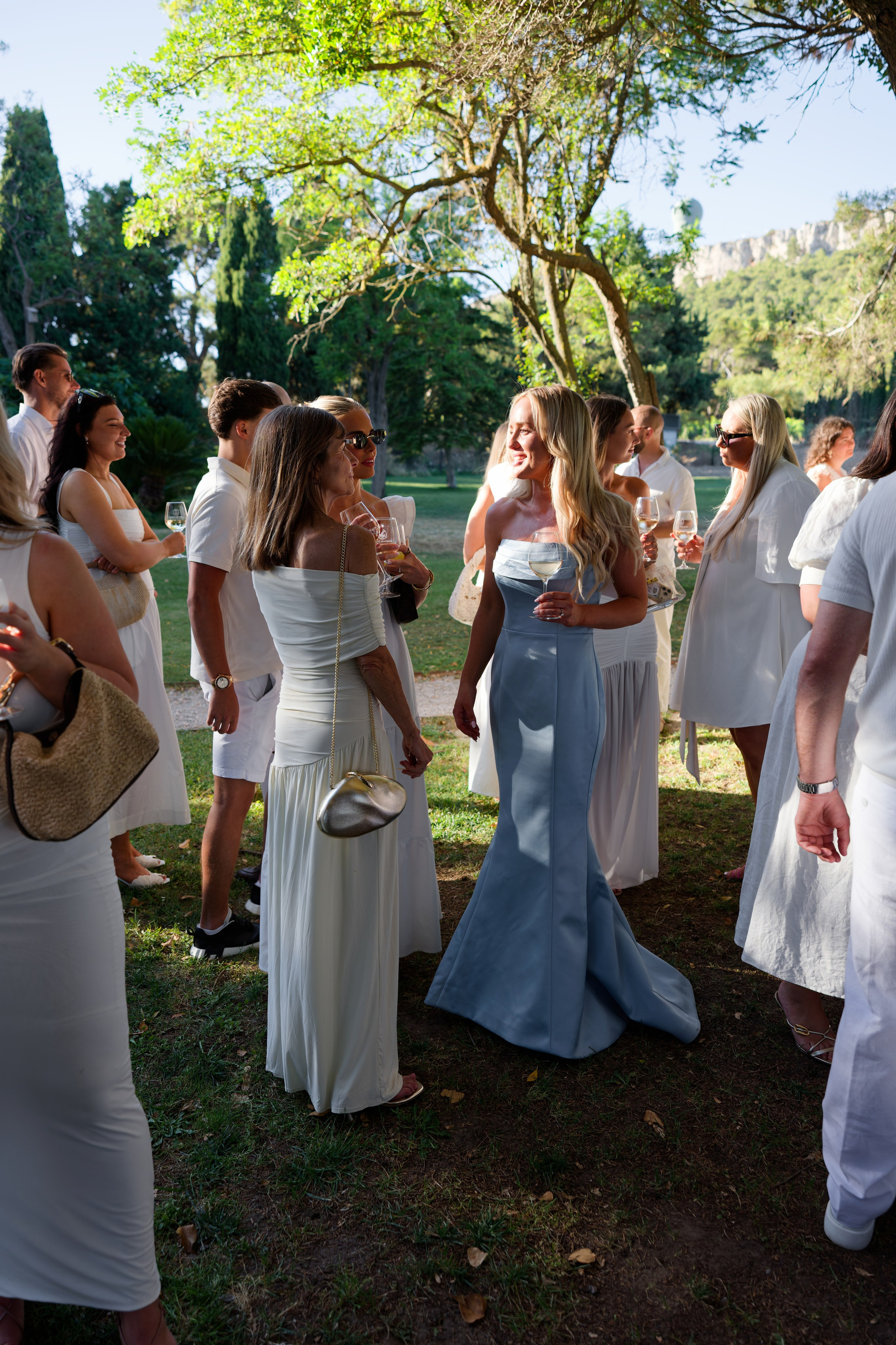 Welcome dinner at Château l’Hospitalet. Destination Wedding Photographer — Nikita Burtsev