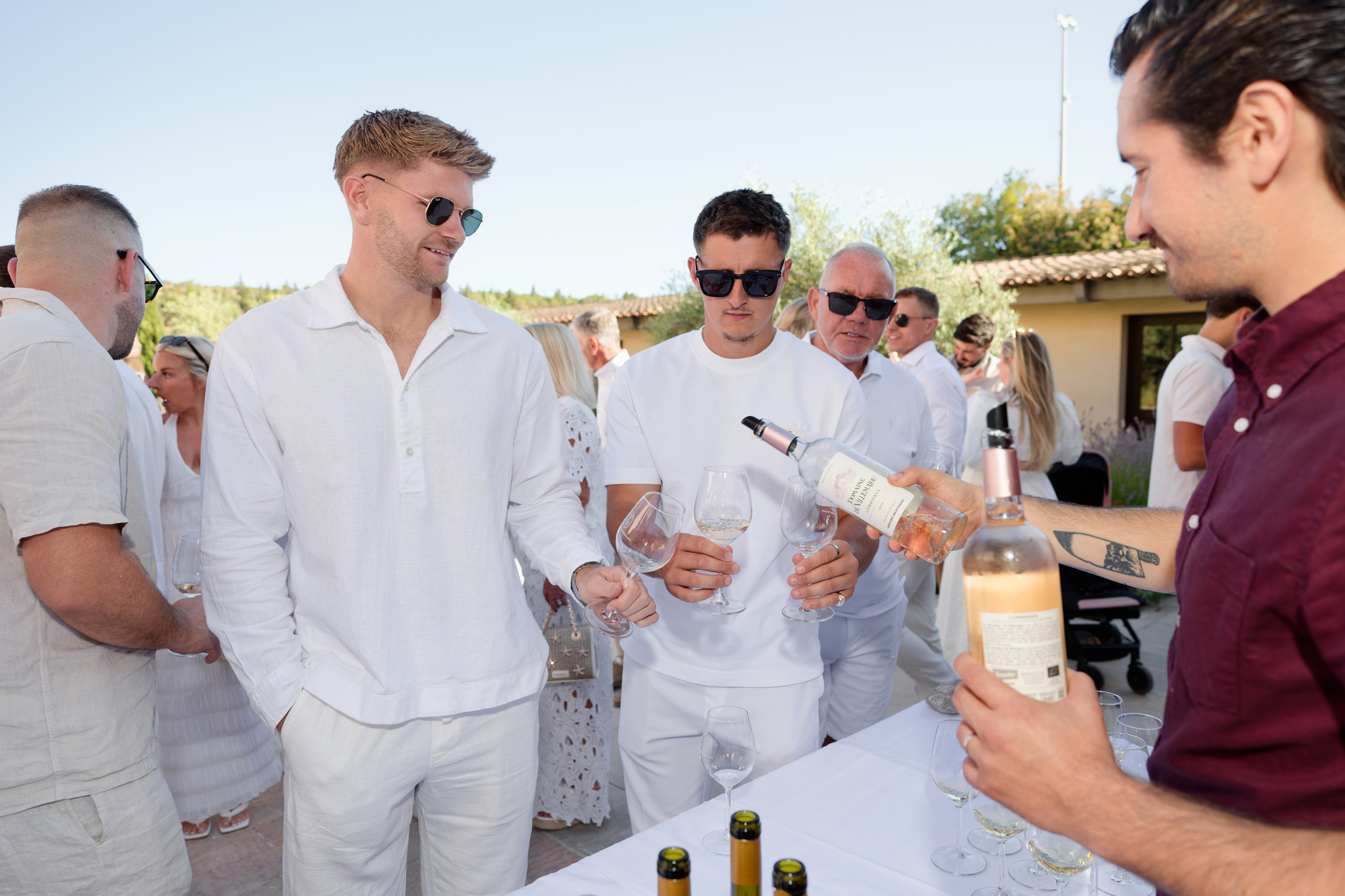 Welcome dinner at Château l’Hospitalet. Destination Wedding Photographer — Nikita Burtsev