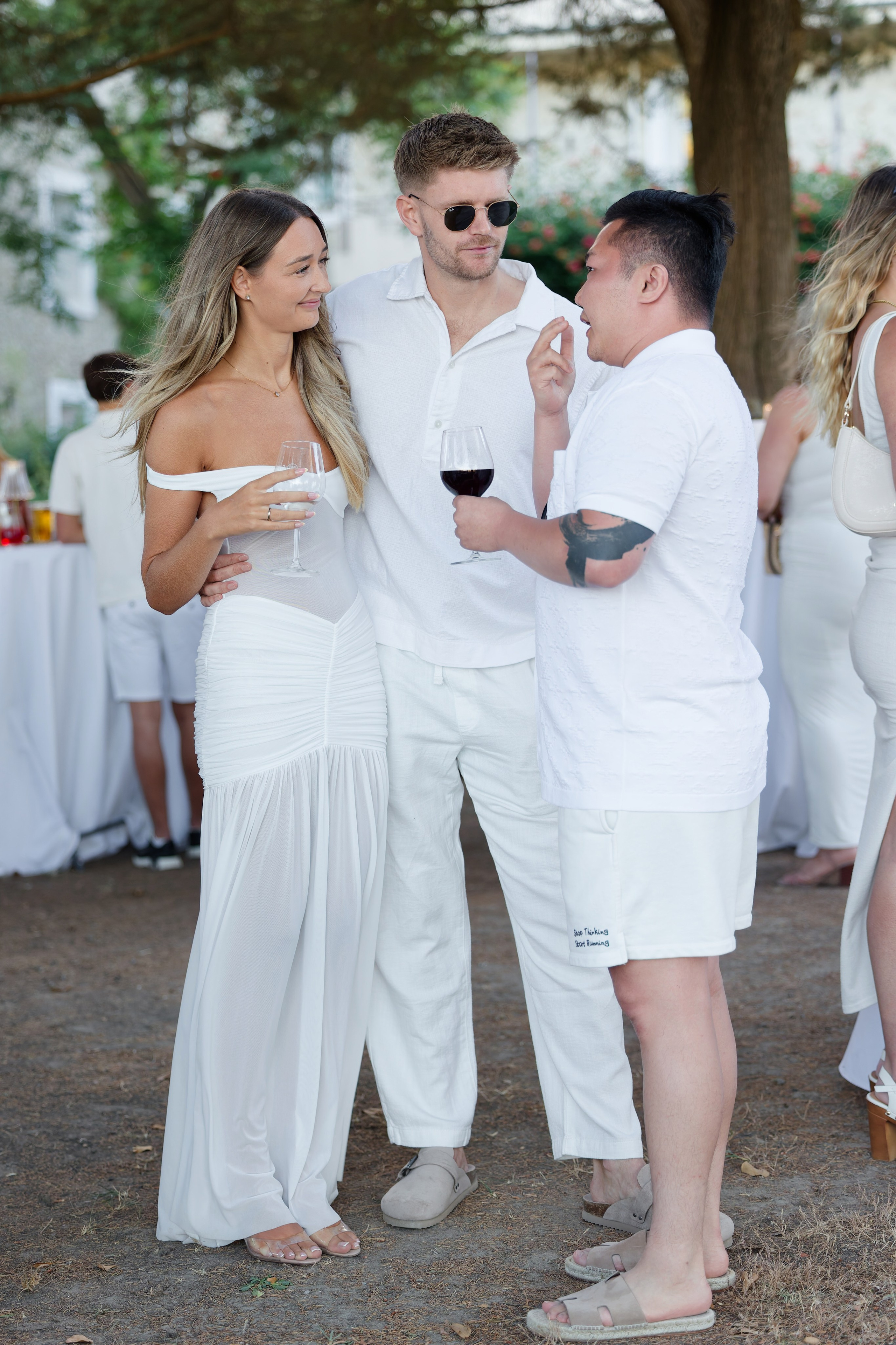 Welcome dinner at Château l’Hospitalet. Destination Wedding Photographer — Nikita Burtsev