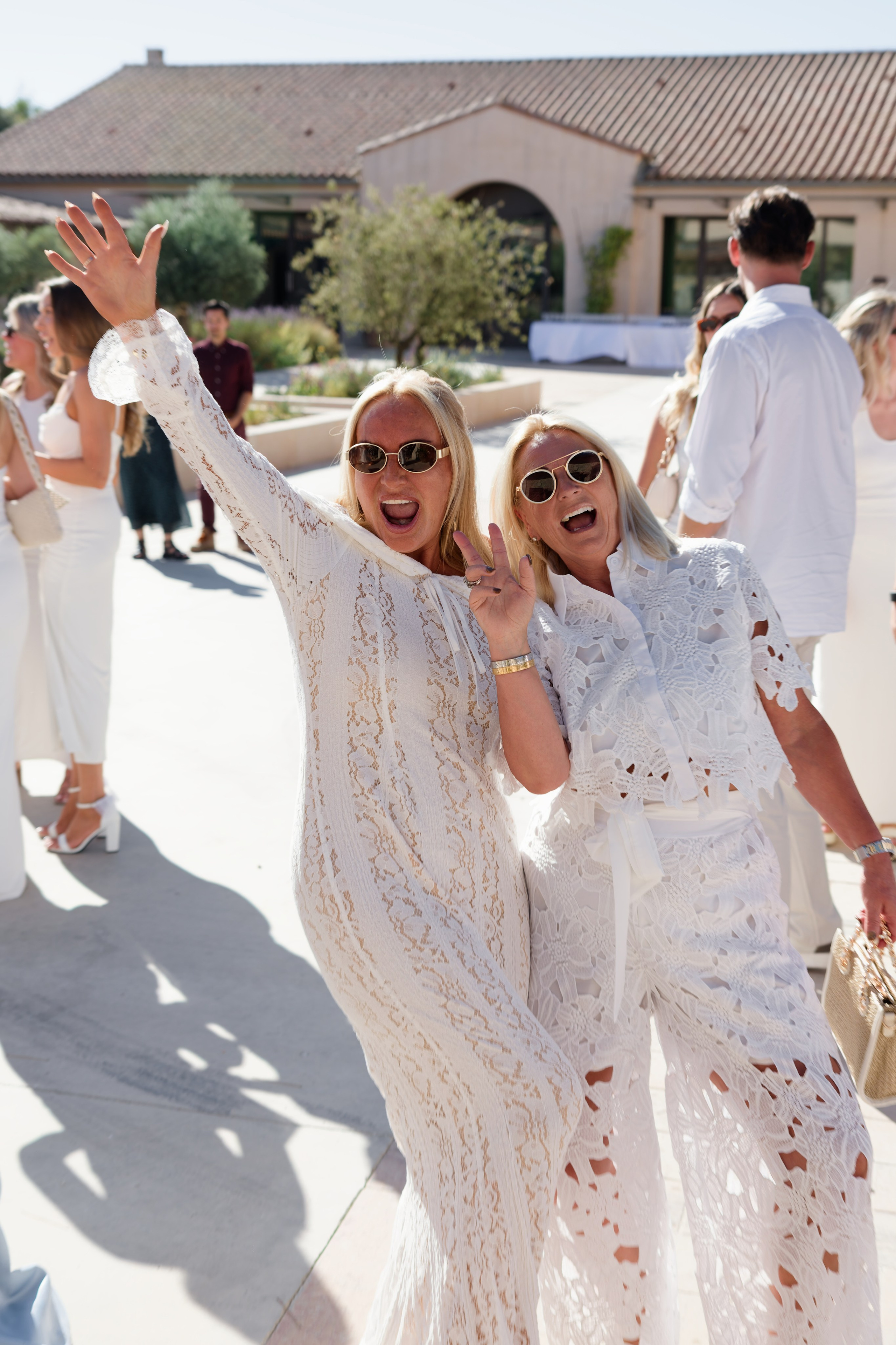 Welcome dinner at Château l’Hospitalet. Destination Wedding Photographer — Nikita Burtsev