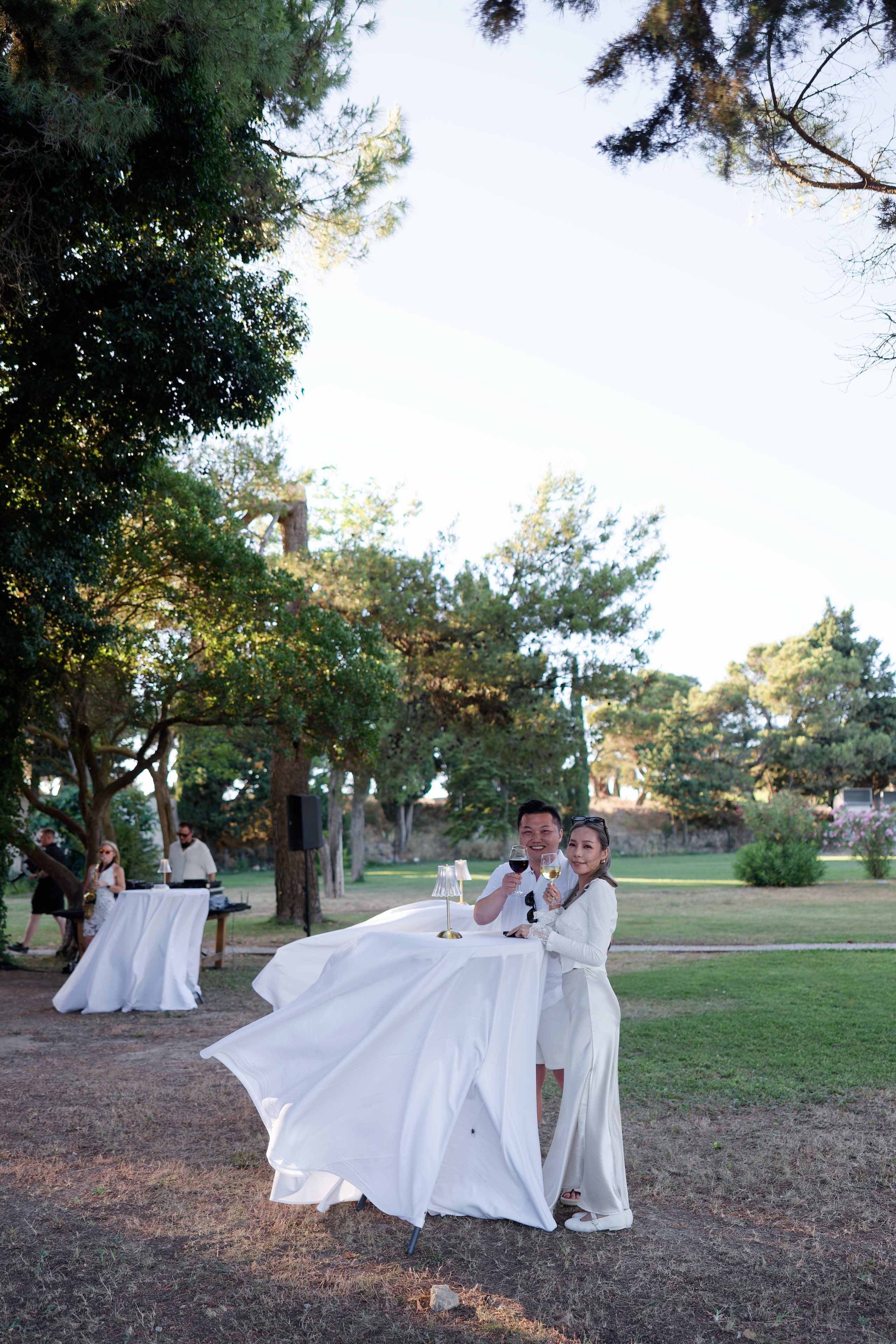 Welcome dinner at Château l’Hospitalet. Destination Wedding Photographer — Nikita Burtsev
