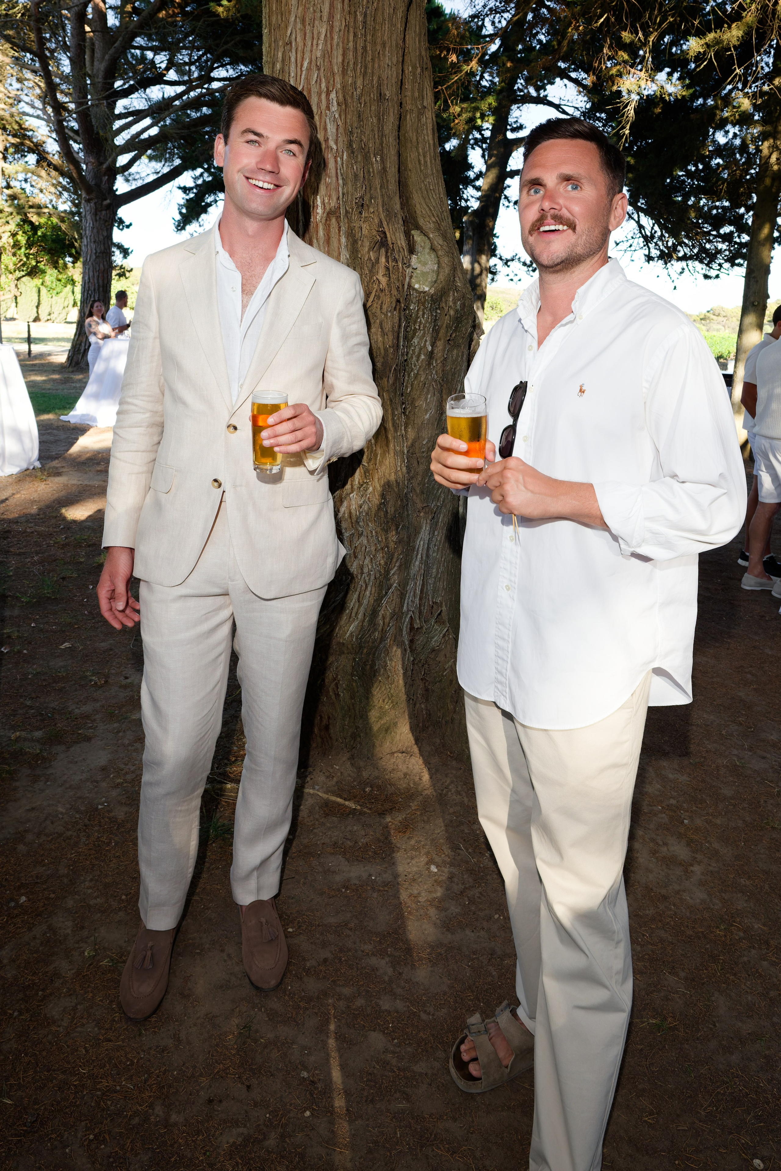 Welcome dinner at Château l’Hospitalet. Destination Wedding Photographer — Nikita Burtsev