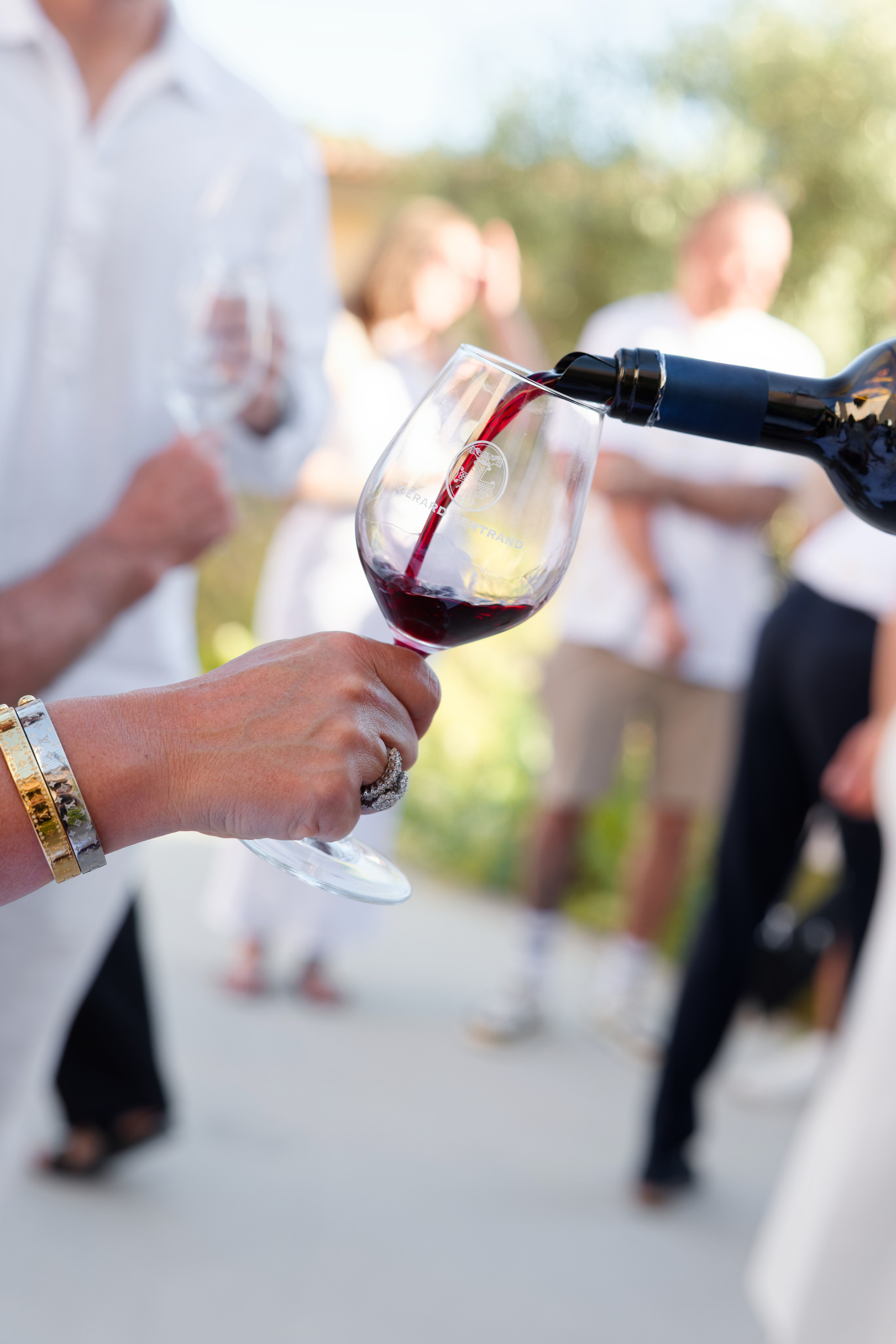 Welcome dinner at Château l’Hospitalet. Destination Wedding Photographer — Nikita Burtsev