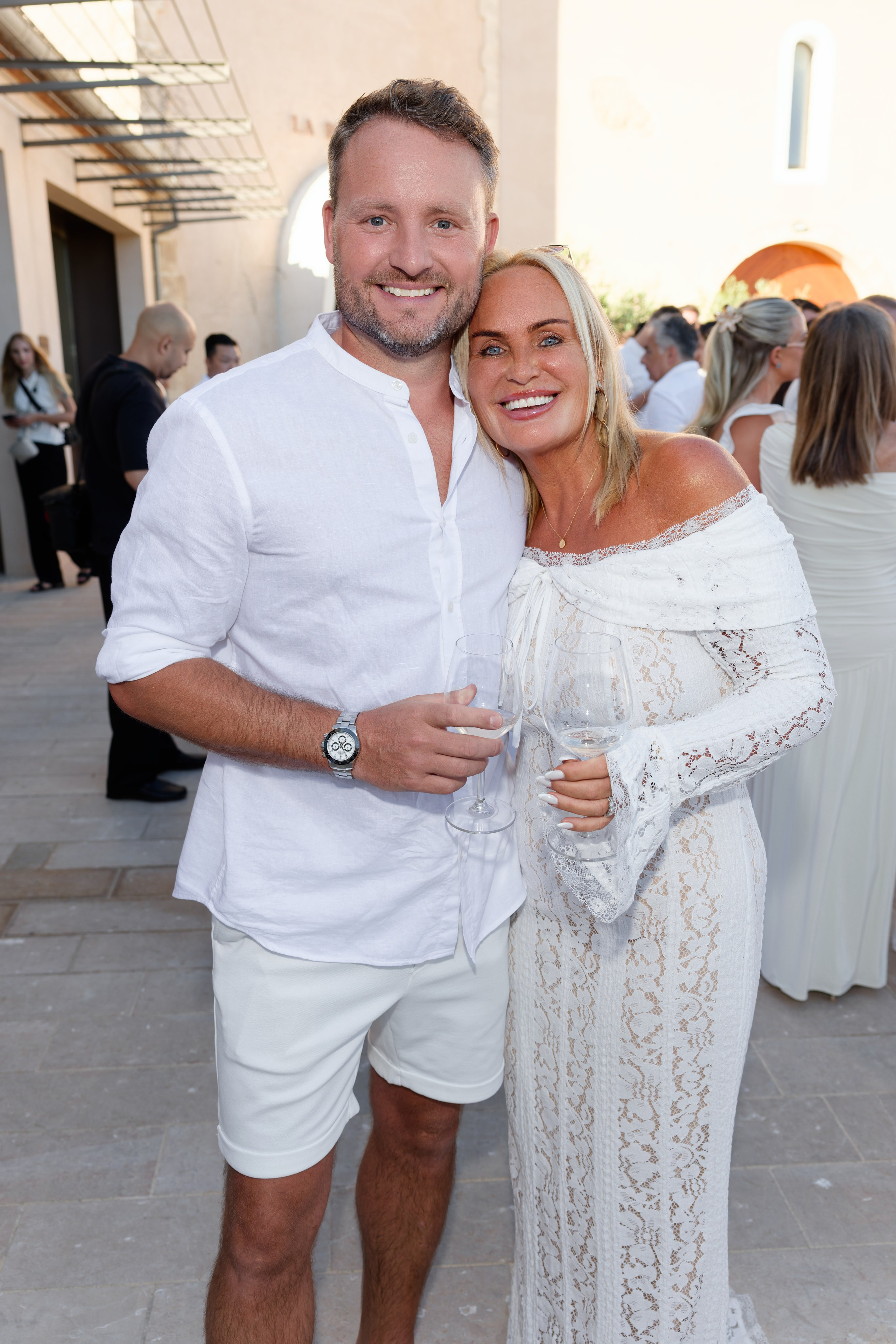 Welcome dinner at Château l’Hospitalet. Destination Wedding Photographer — Nikita Burtsev