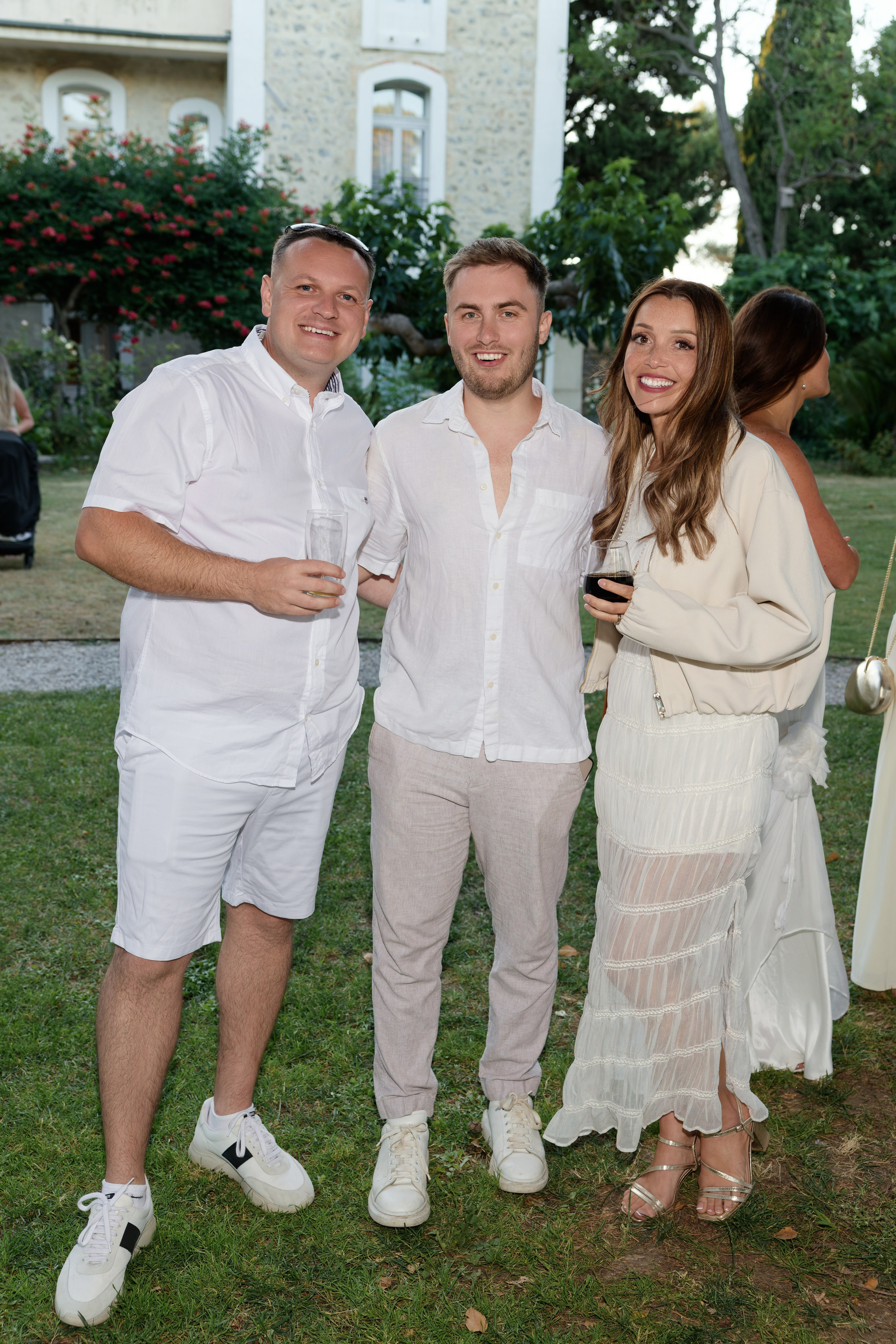 Welcome dinner at Château l’Hospitalet. Destination Wedding Photographer — Nikita Burtsev