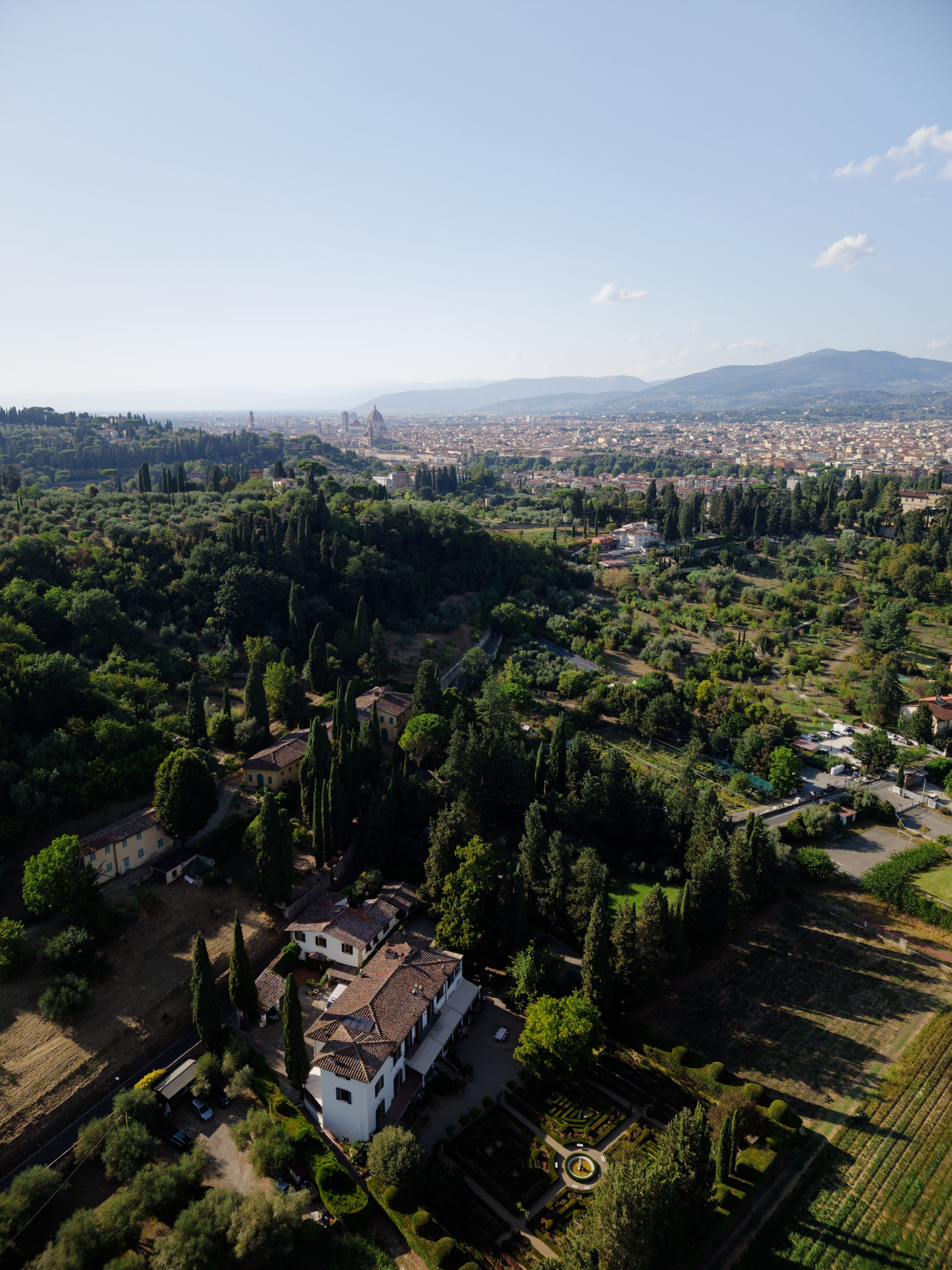 Wedding at Villa Merlo Nero, Florence, Italy. Destination Wedding Photographer — Nikita Burtsev