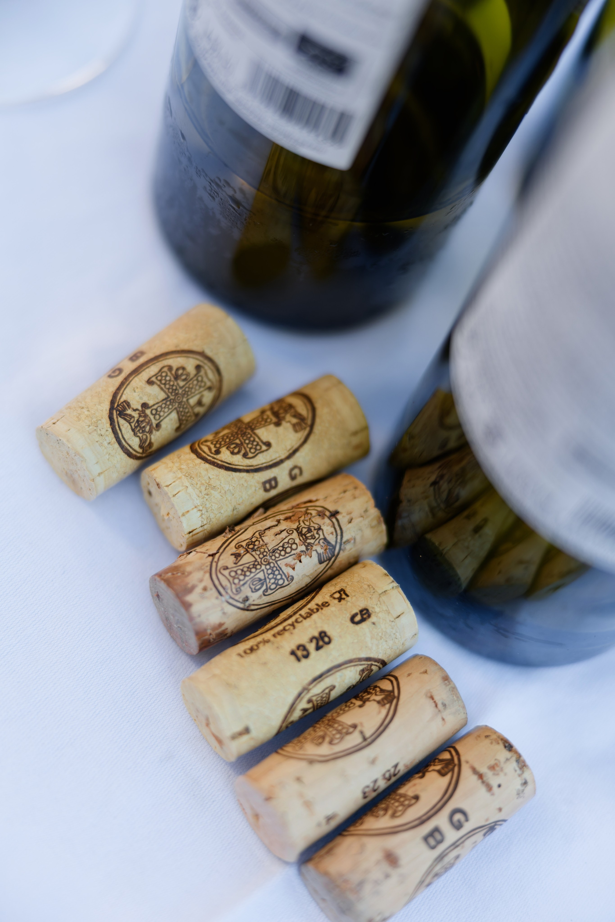 Welcome dinner at Château l’Hospitalet. Destination Wedding Photographer — Nikita Burtsev