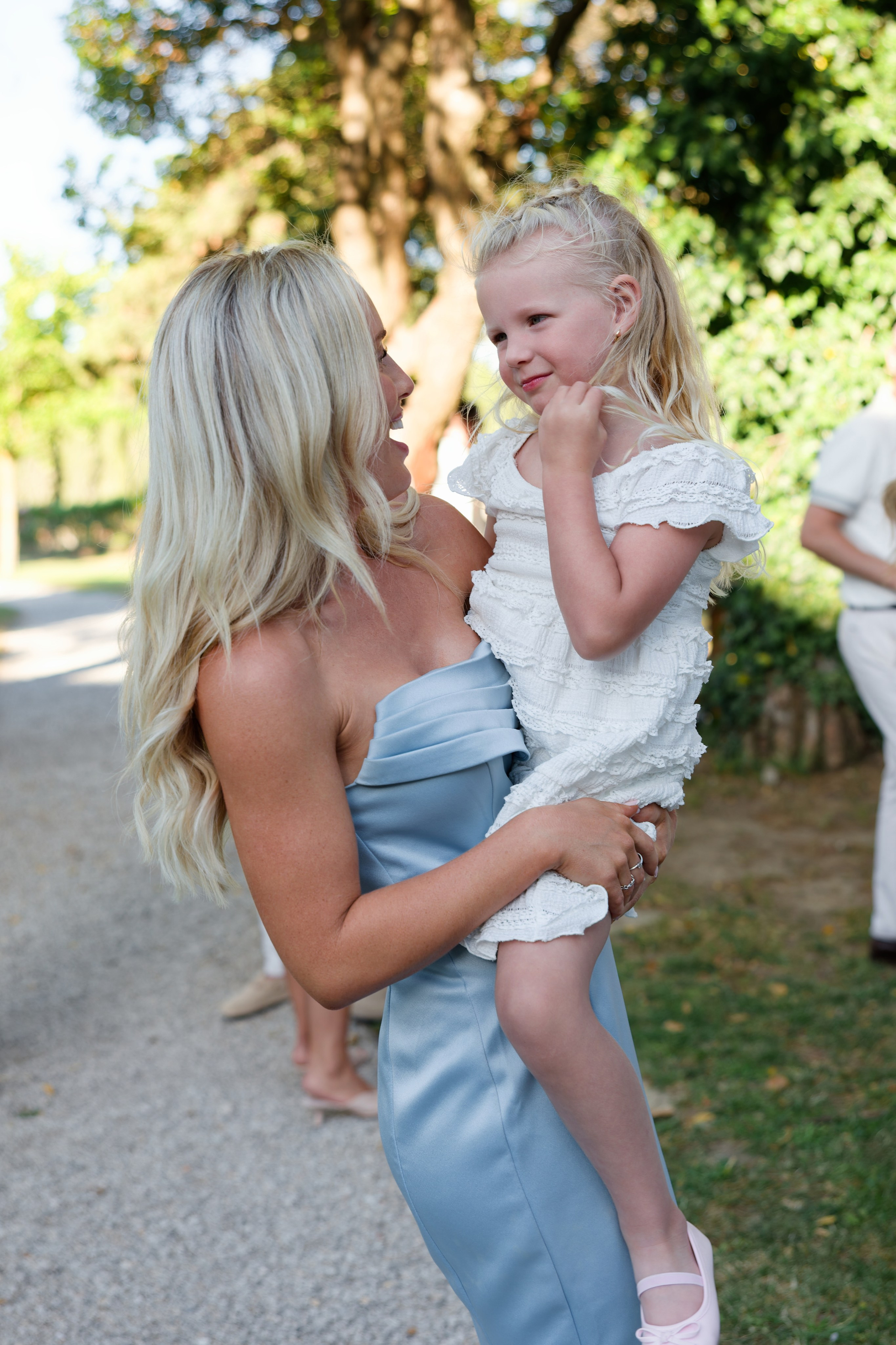 Welcome dinner at Château l’Hospitalet. Destination Wedding Photographer — Nikita Burtsev