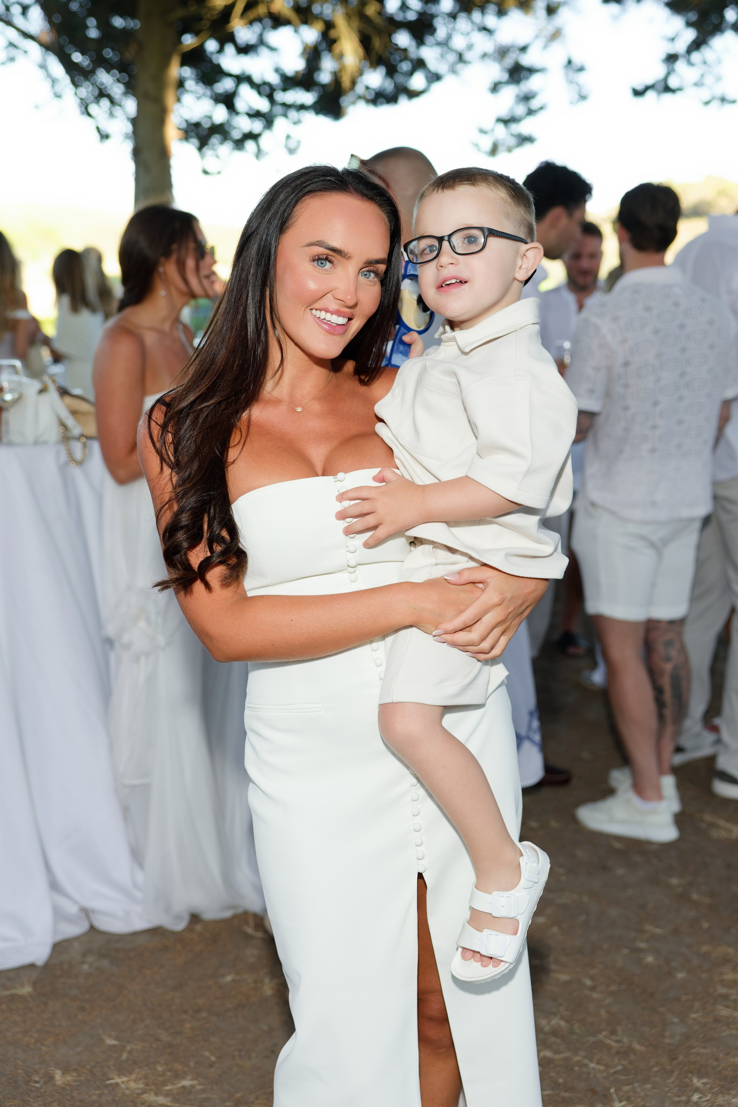 Welcome dinner at Château l’Hospitalet. Destination Wedding Photographer — Nikita Burtsev