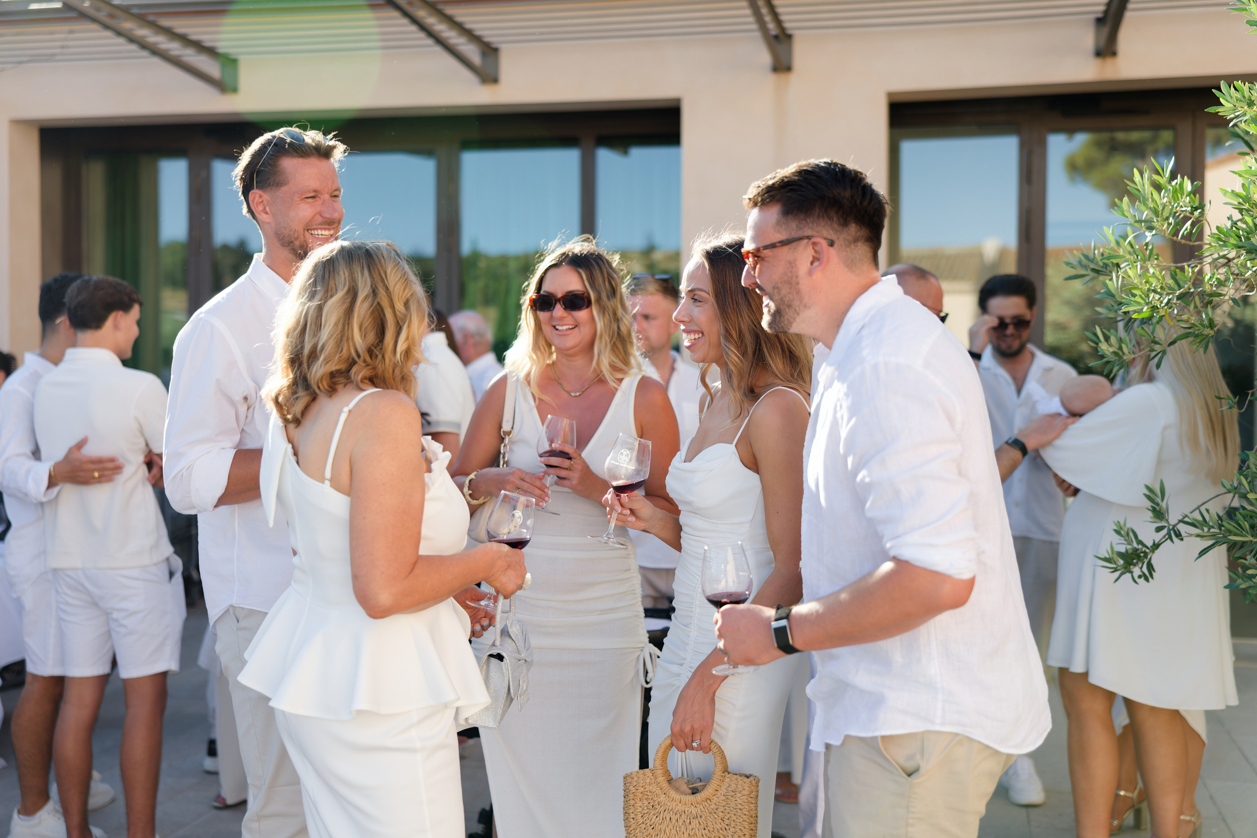 Welcome dinner at Château l’Hospitalet. Destination Wedding Photographer — Nikita Burtsev