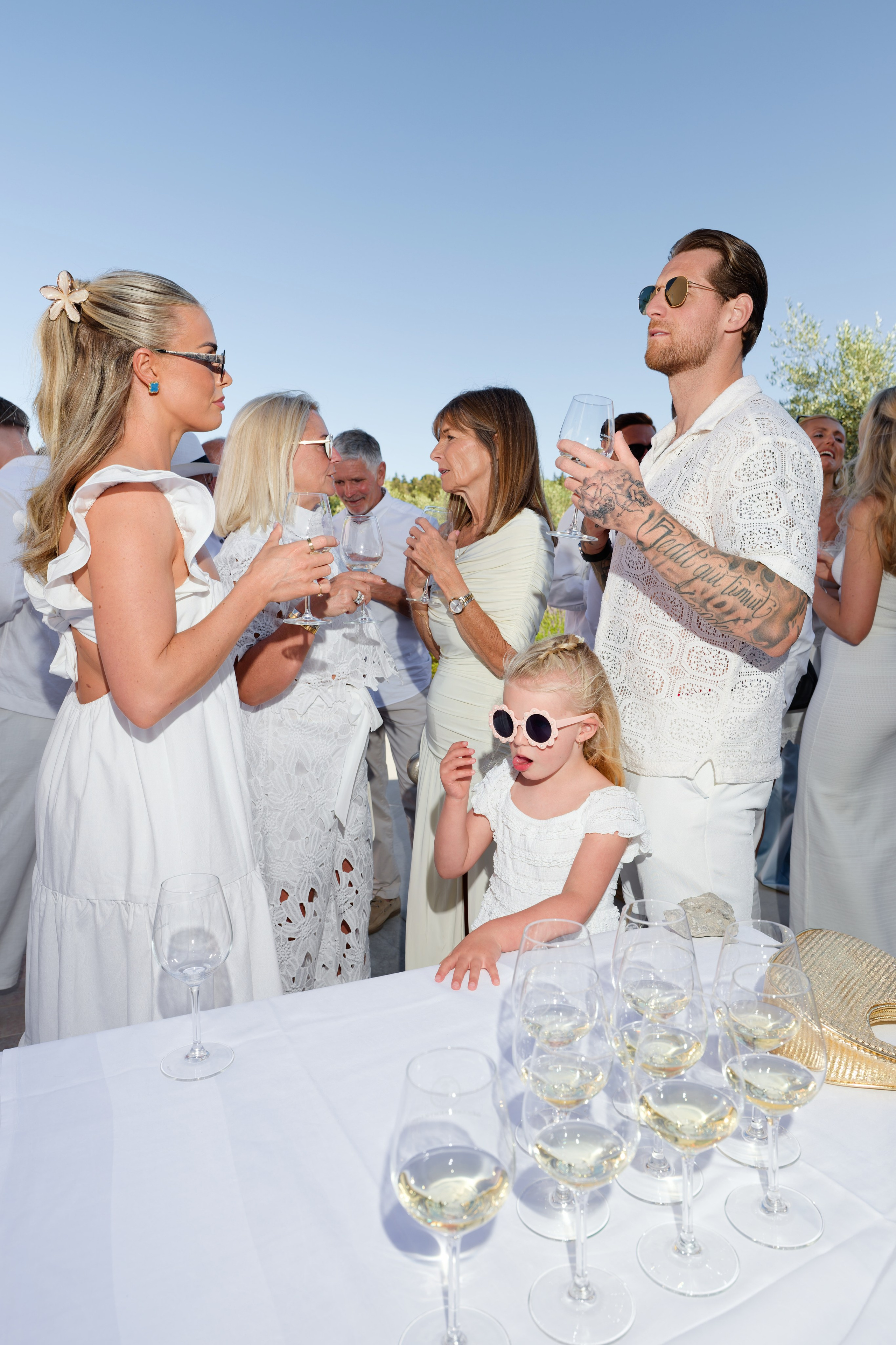Welcome dinner at Château l’Hospitalet. Destination Wedding Photographer — Nikita Burtsev