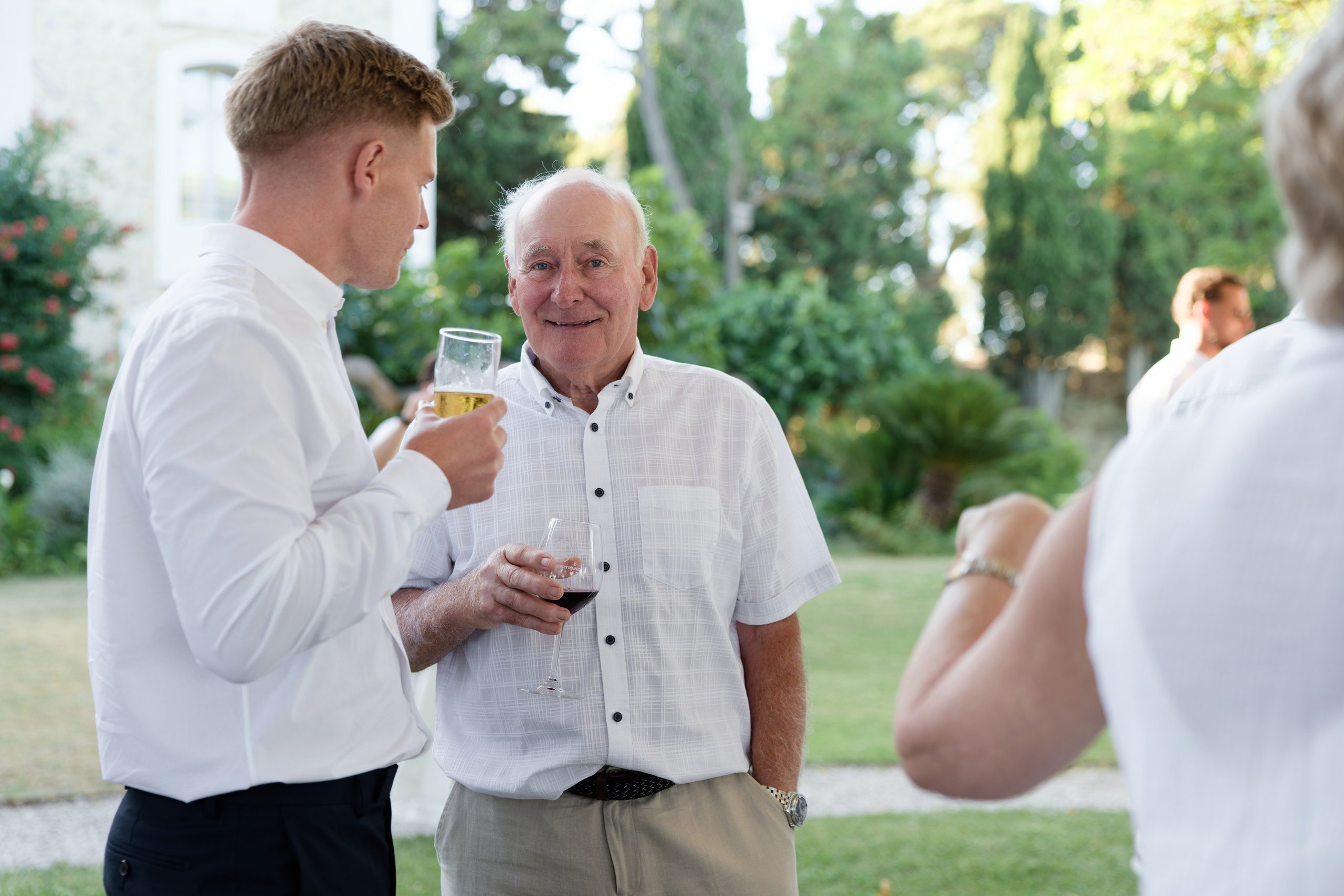 Welcome dinner at Château l’Hospitalet. Destination Wedding Photographer — Nikita Burtsev