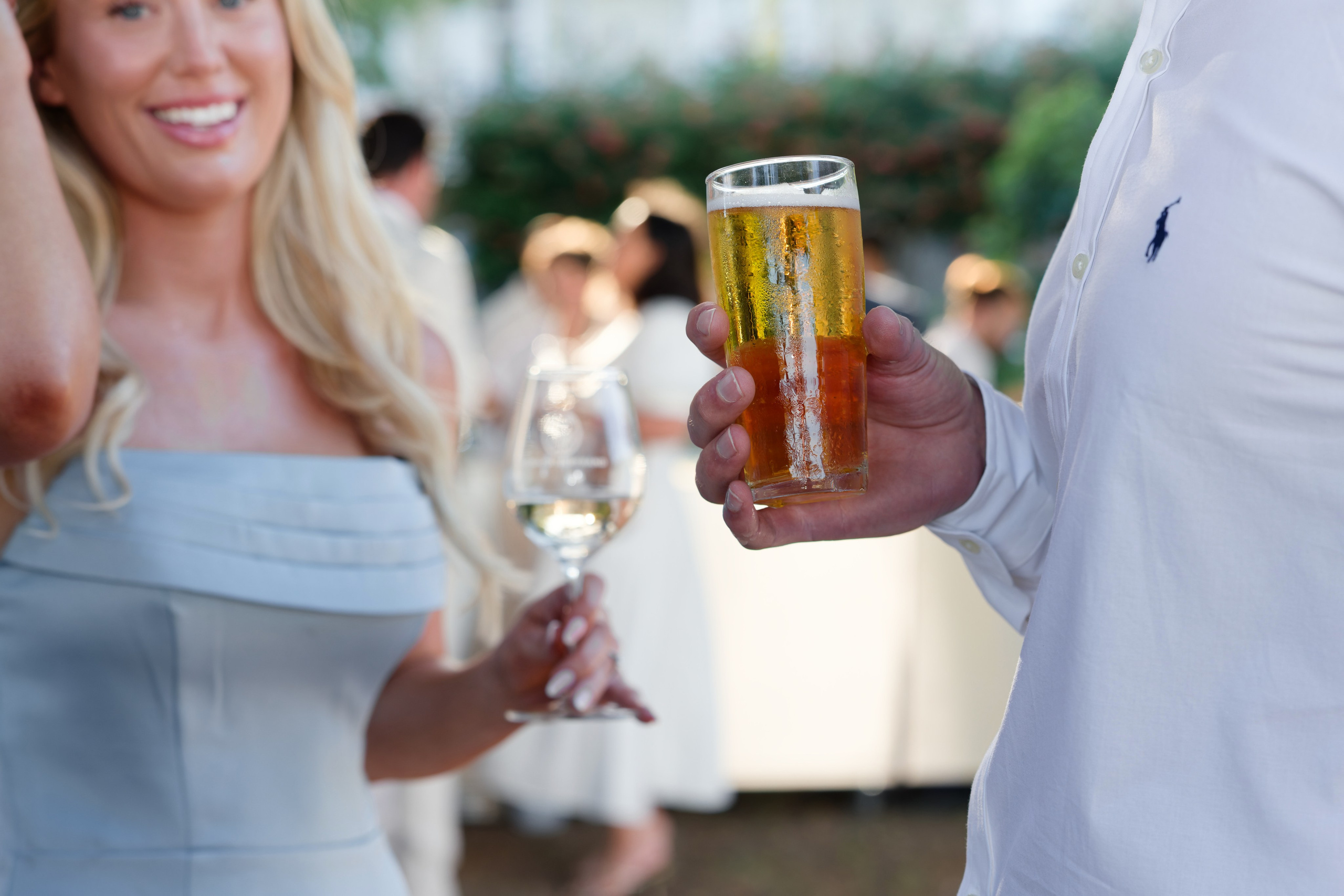 Welcome dinner at Château l’Hospitalet. Destination Wedding Photographer — Nikita Burtsev