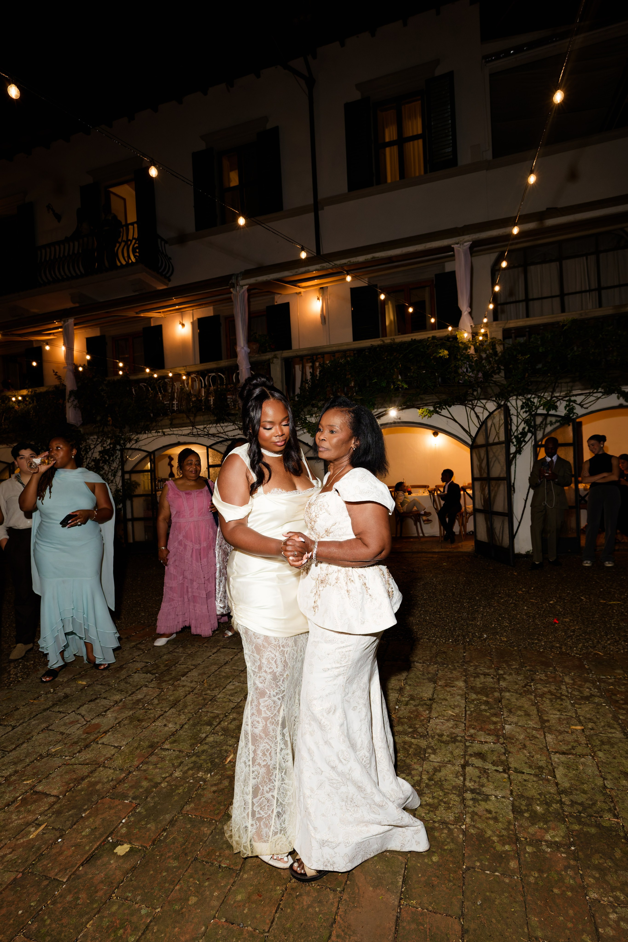 Wedding at Villa Merlo Nero, Florence, Italy. Destination Wedding Photographer — Nikita Burtsev